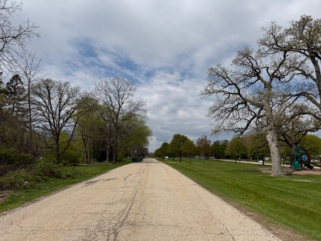 2503 Salem Boulevard, Zion, IL 60099