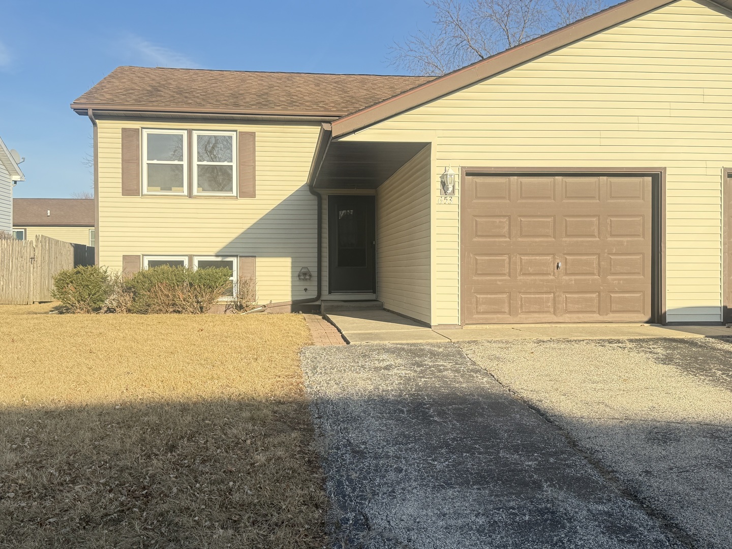 653 Ziegler Drive #653, Grayslake, IL 60030