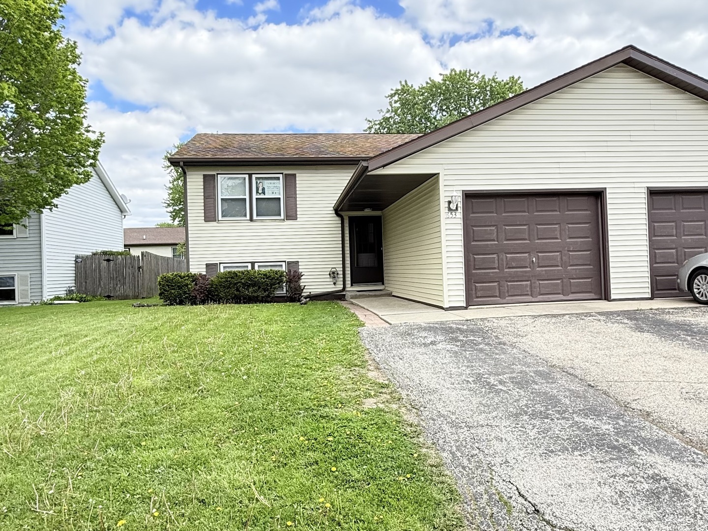 653 Ziegler Drive #653, Grayslake, IL 60030