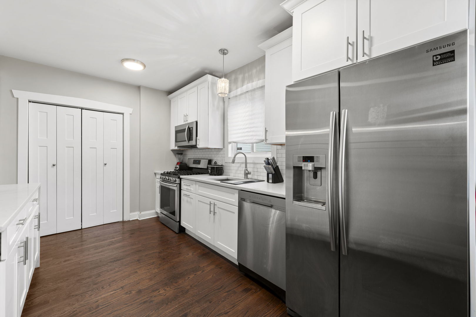 606 S 2nd Avenue, Maywood, IL 60153