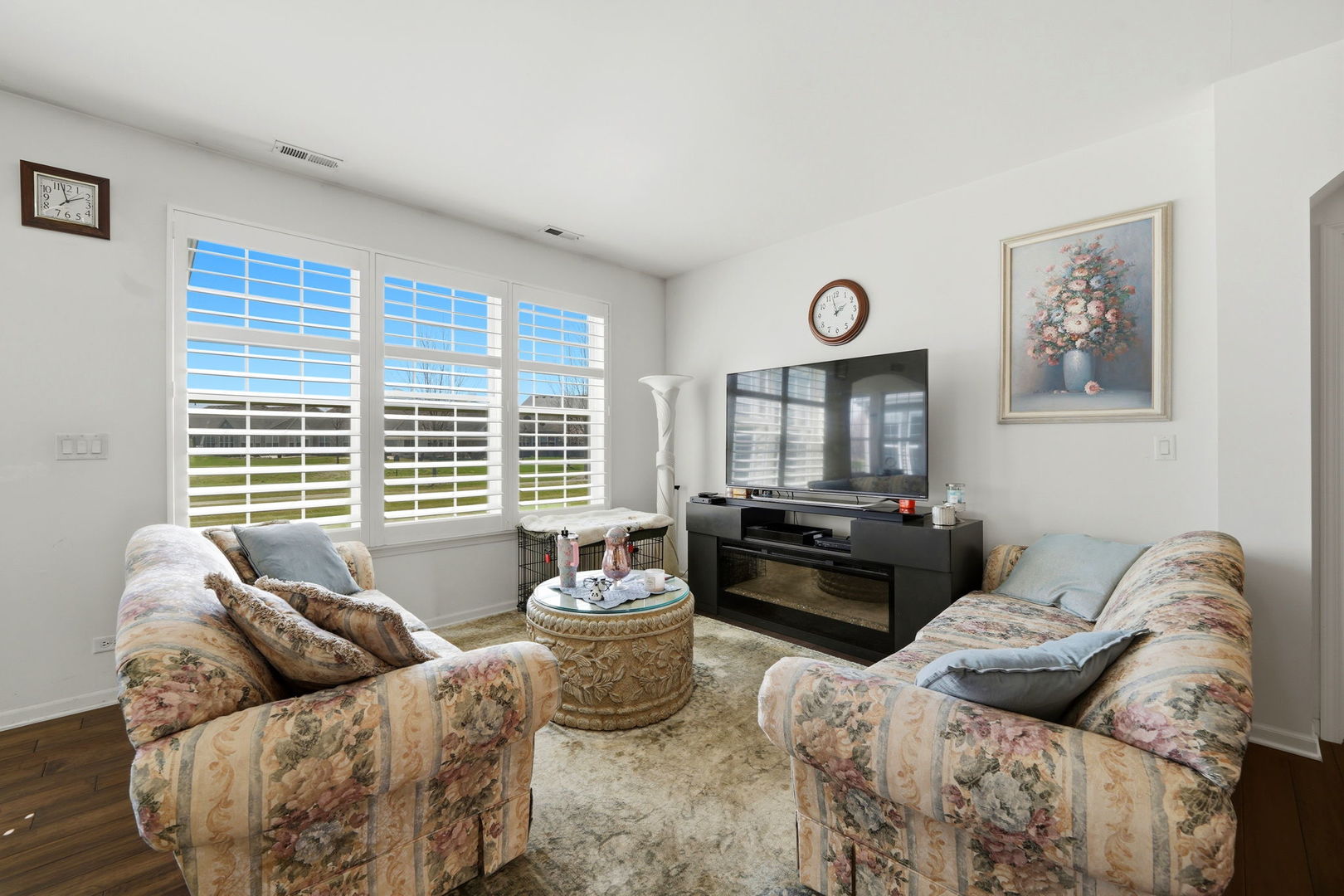 561 Autumn Circle, Pingree Grove, IL 60140