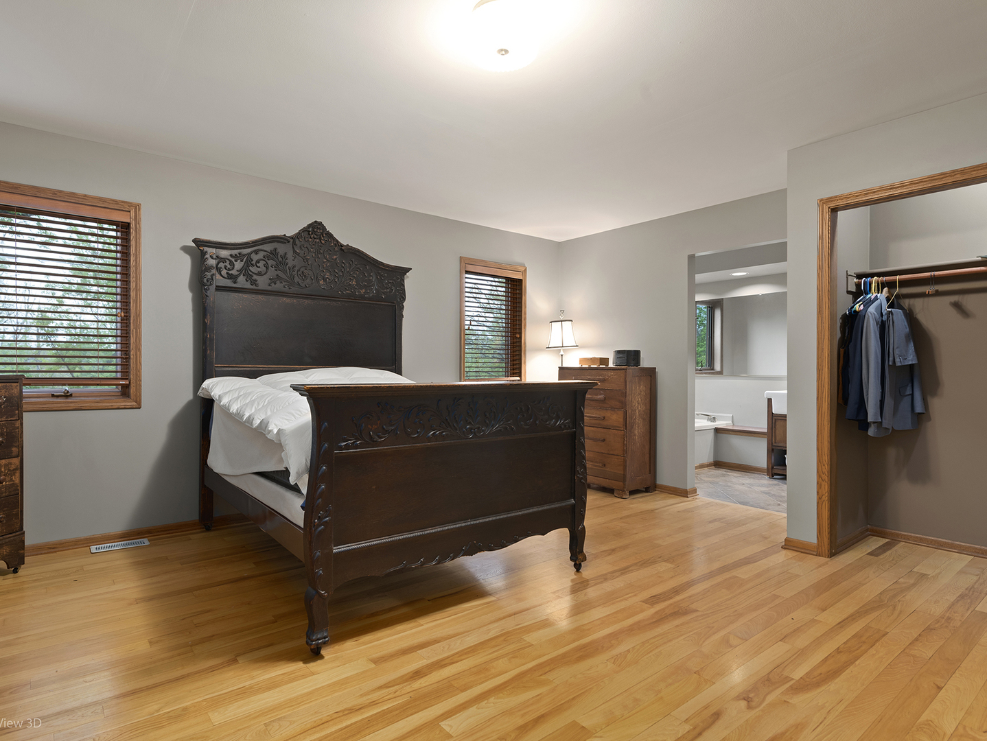 904 Glen Oak Drive, Sleepy Hollow, IL 60118