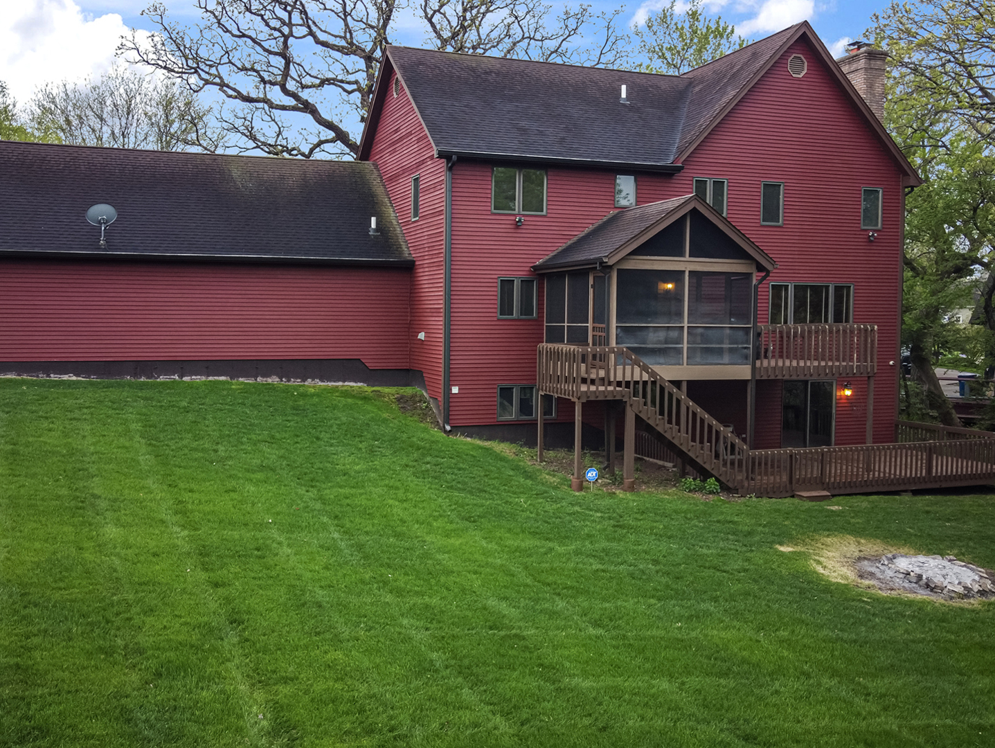 904 Glen Oak Drive, Sleepy Hollow, IL 60118