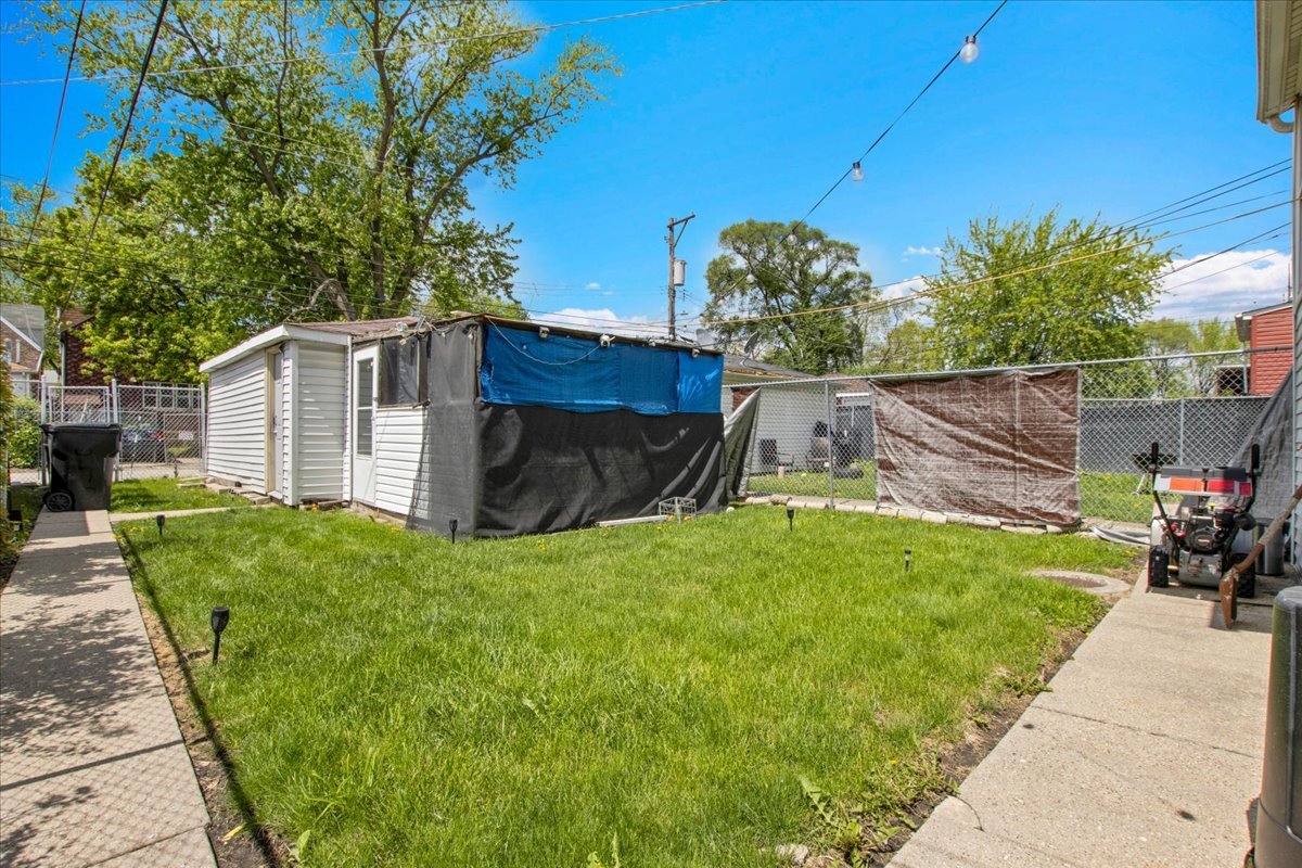 838 N Homan Avenue, Chicago, IL 60651