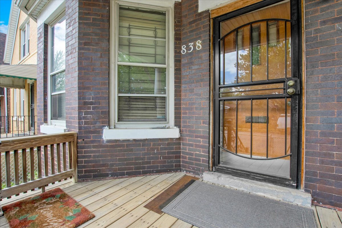 838 N Homan Avenue, Chicago, IL 60651