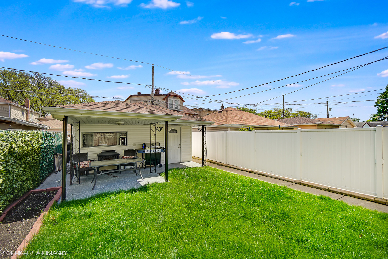 5609 S Monitor Avenue, Chicago, IL 60638