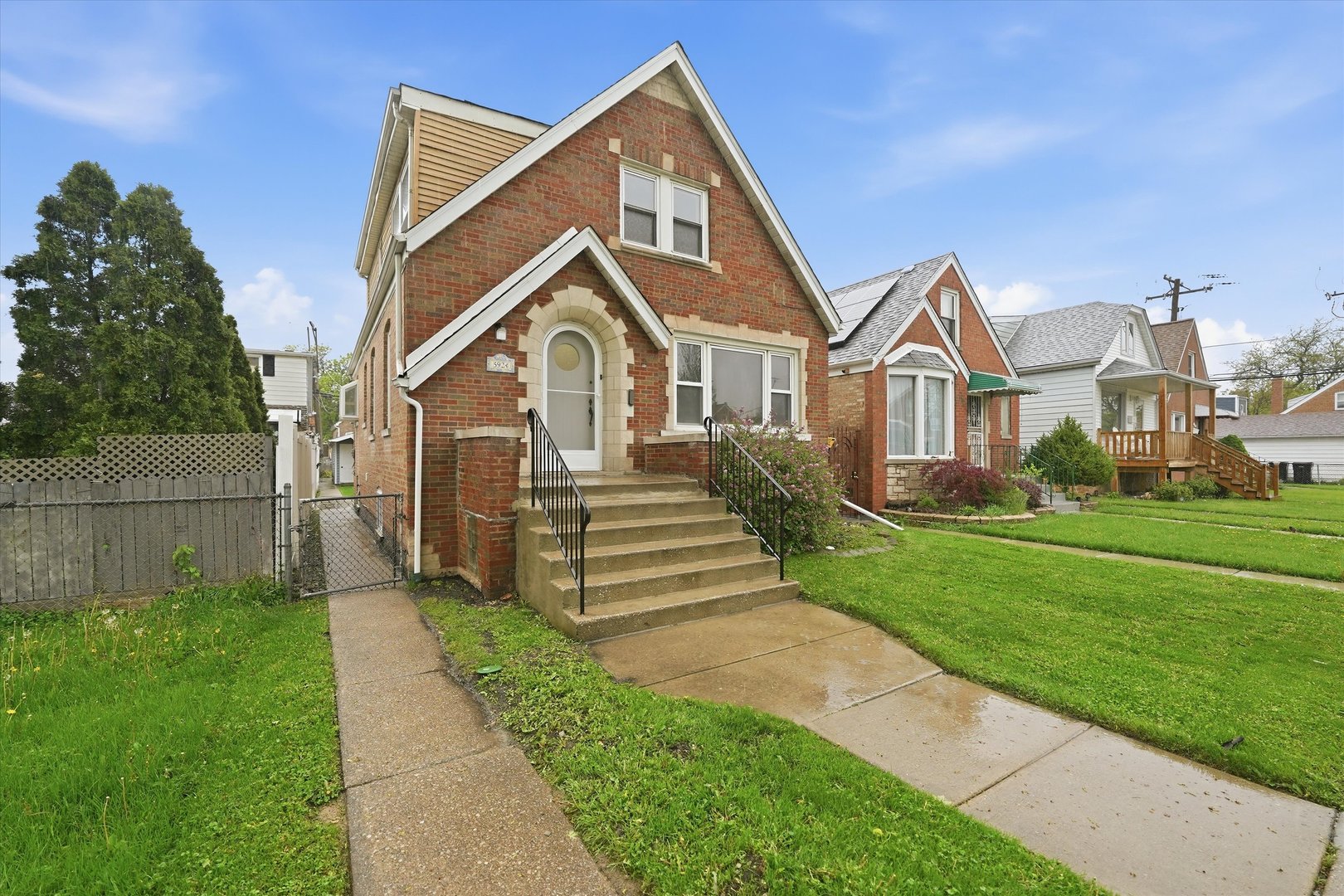 5924 S Kolin Avenue, Chicago, IL 60629