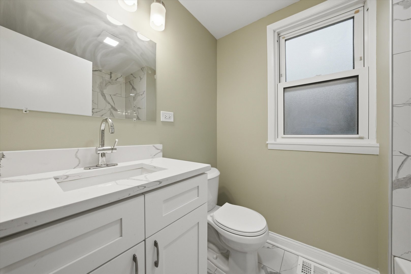 5924 S Kolin Avenue, Chicago, IL 60629