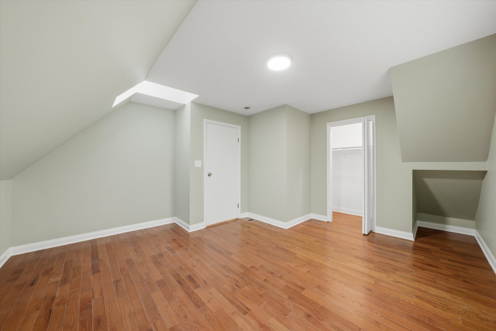 5924 S Kolin Avenue, Chicago, IL 60629