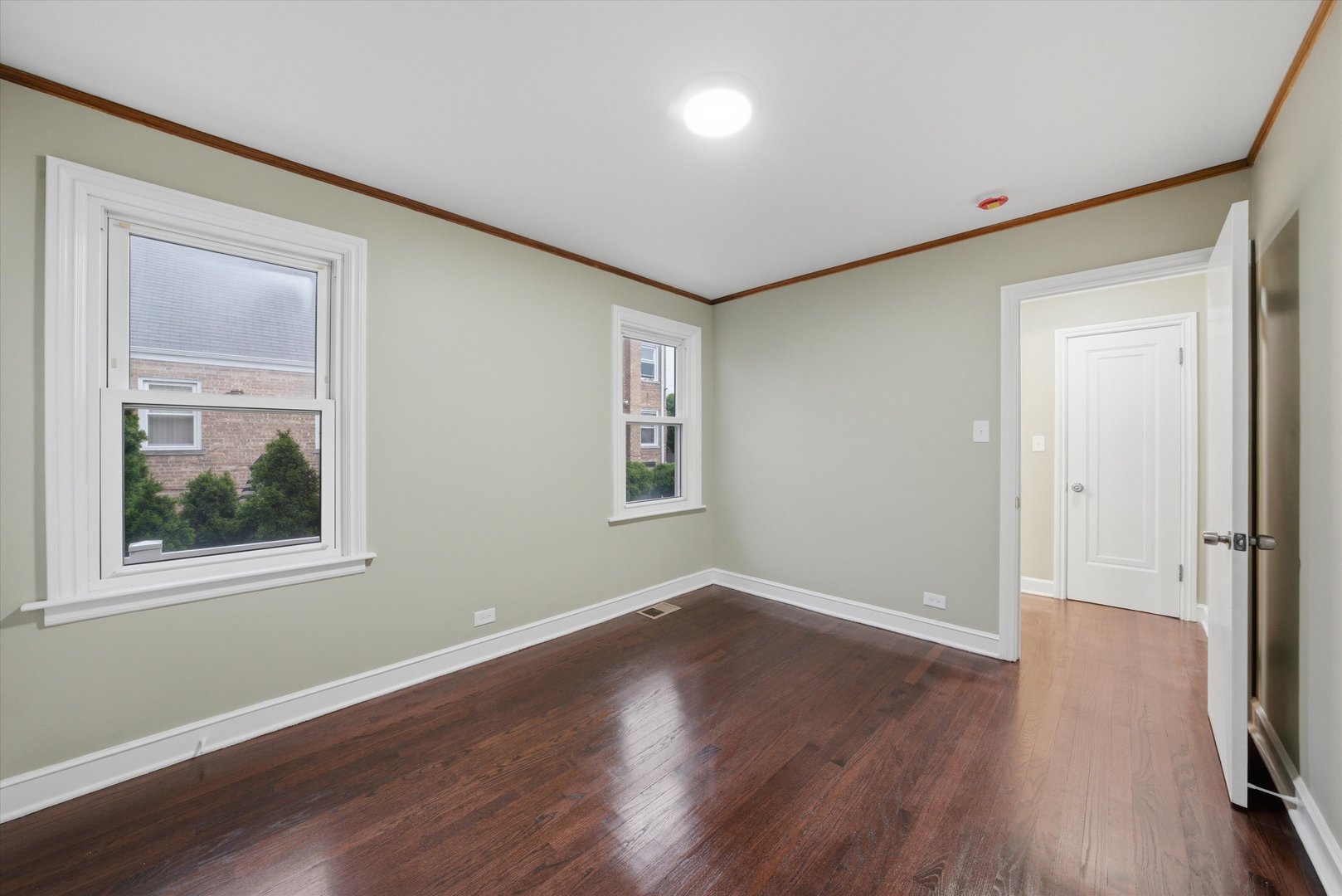 5924 S Kolin Avenue, Chicago, IL 60629