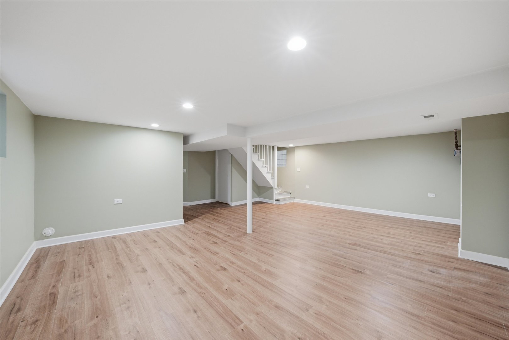 5924 S Kolin Avenue, Chicago, IL 60629