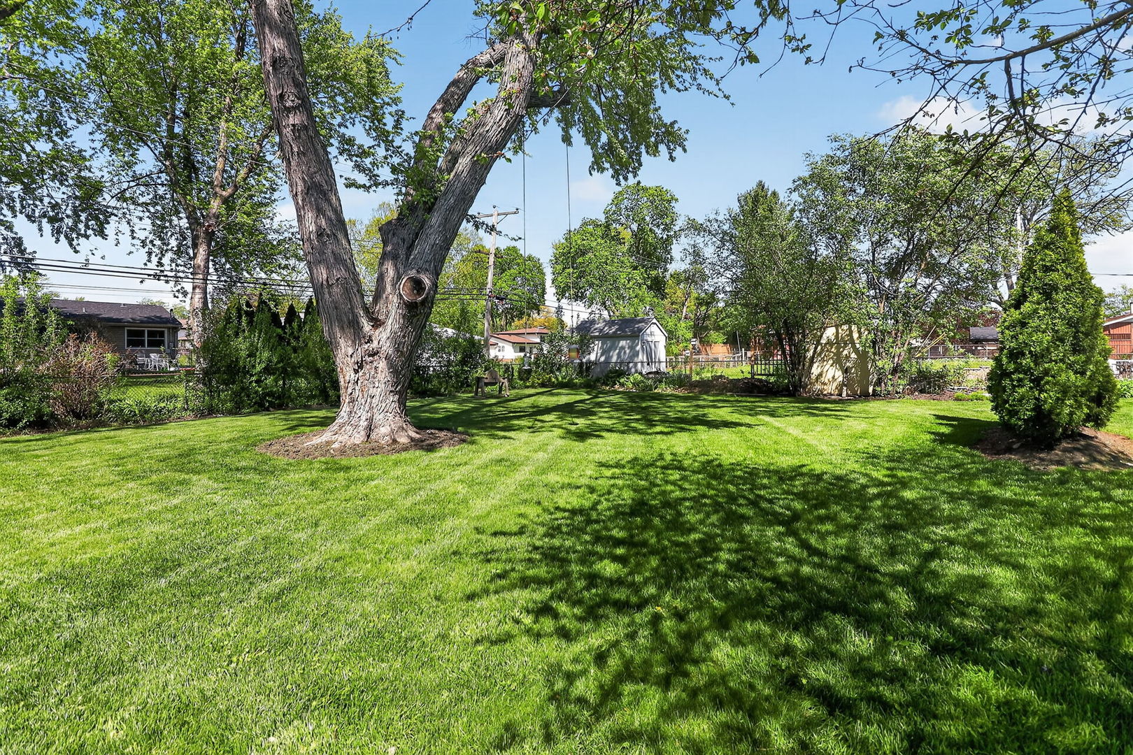 700 E Turner Avenue, Roselle, IL 60172