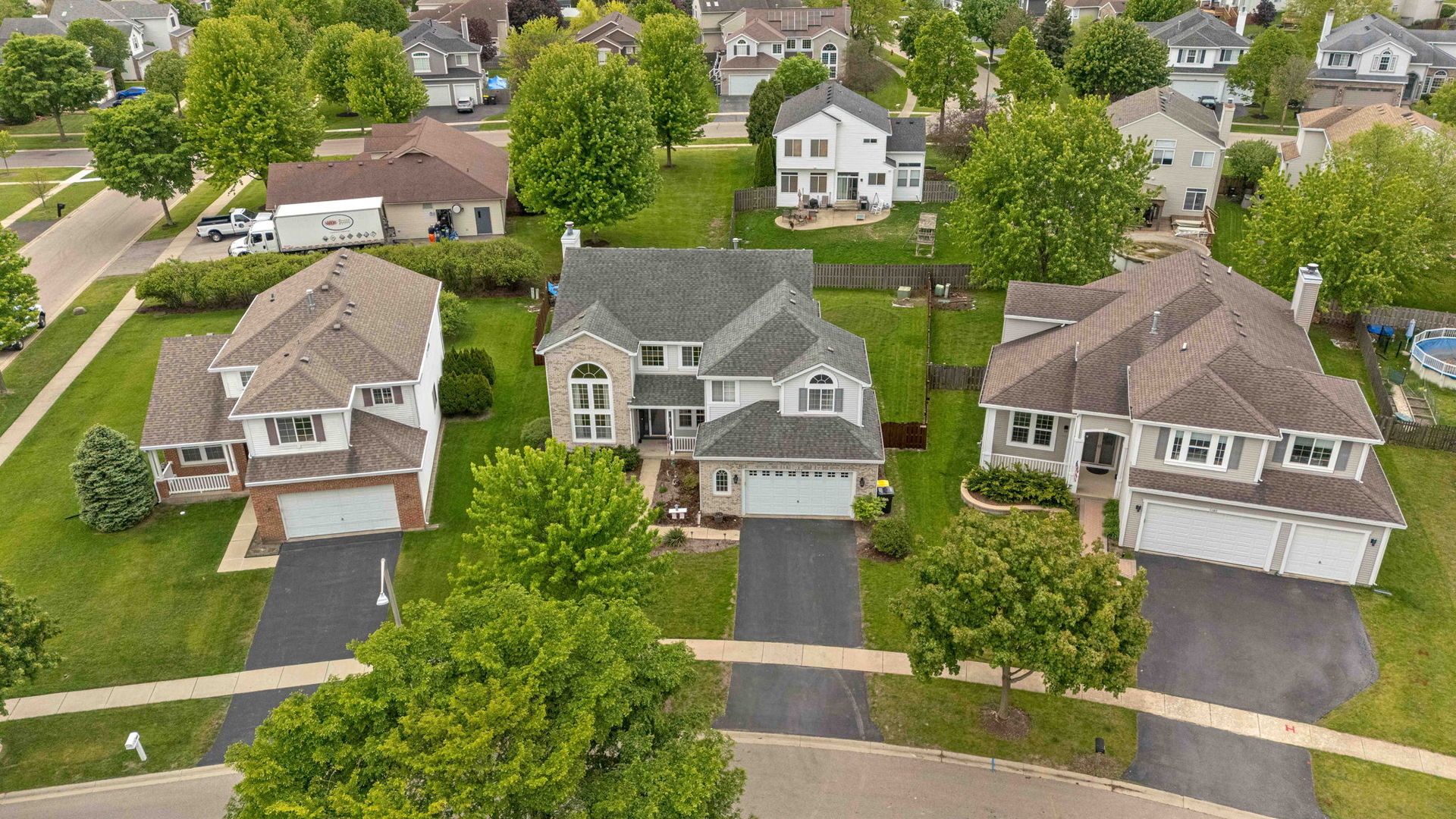 5370 Chancery Way, Lake In The Hills, IL 60156