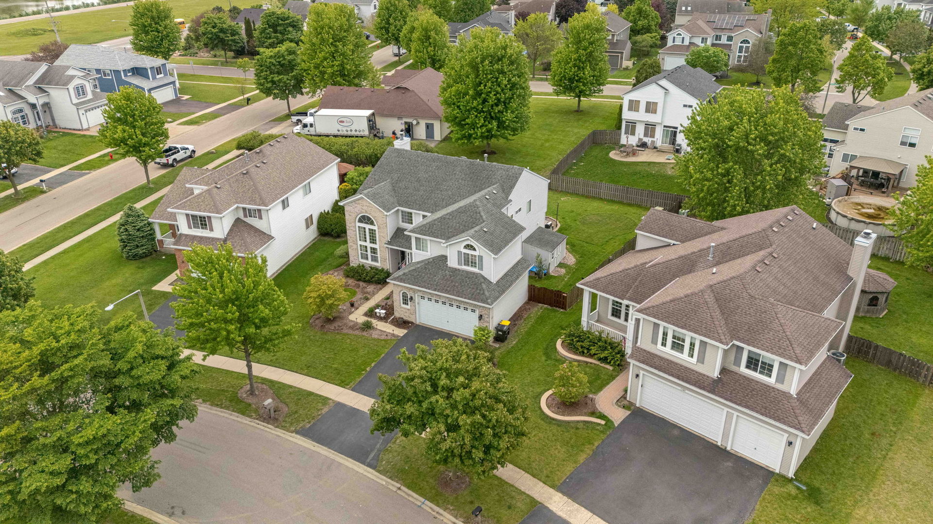 5370 Chancery Way, Lake In The Hills, IL 60156
