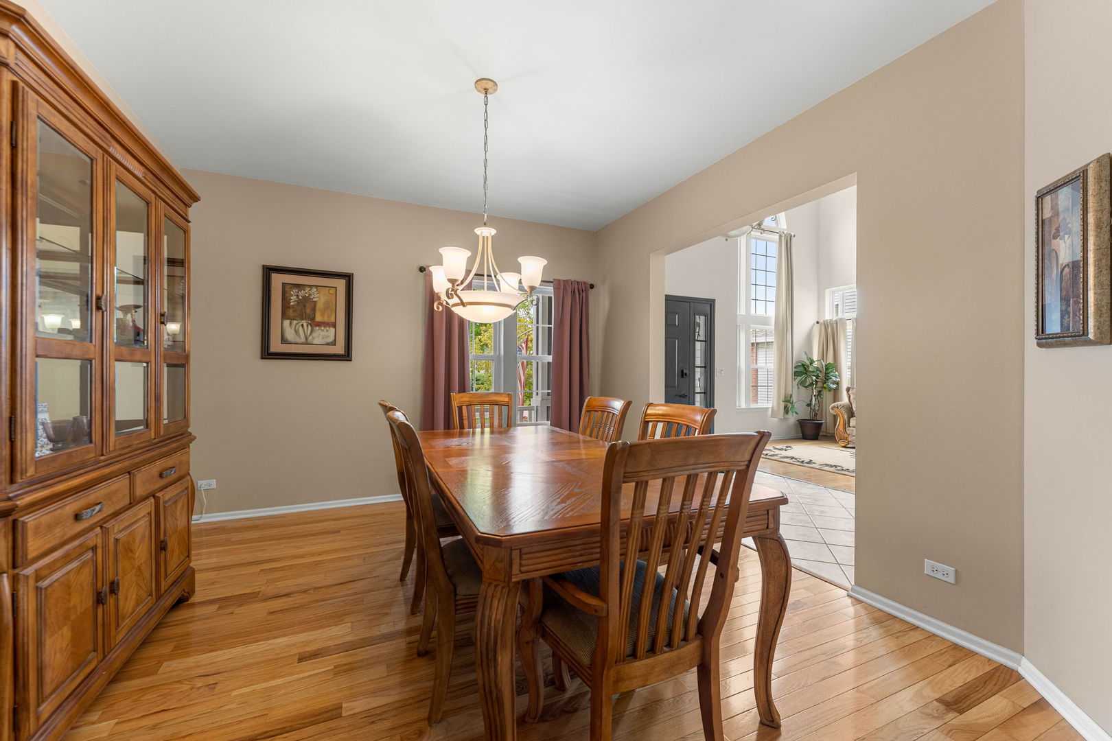 5370 Chancery Way, Lake In The Hills, IL 60156