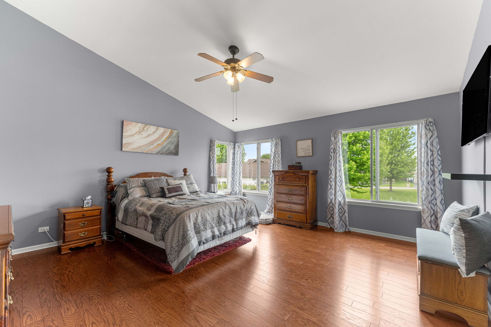 5370 Chancery Way, Lake In The Hills, IL 60156