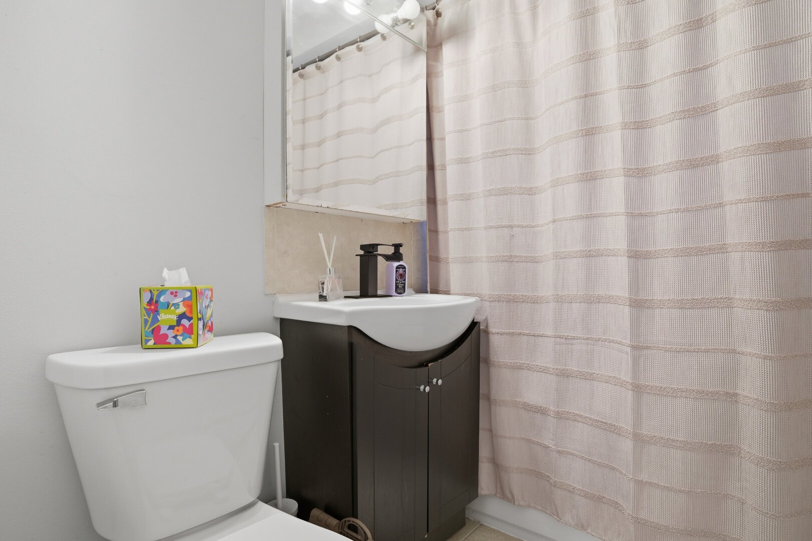 3057 N NARRAGANSETT Street #9, Chicago, IL 60634