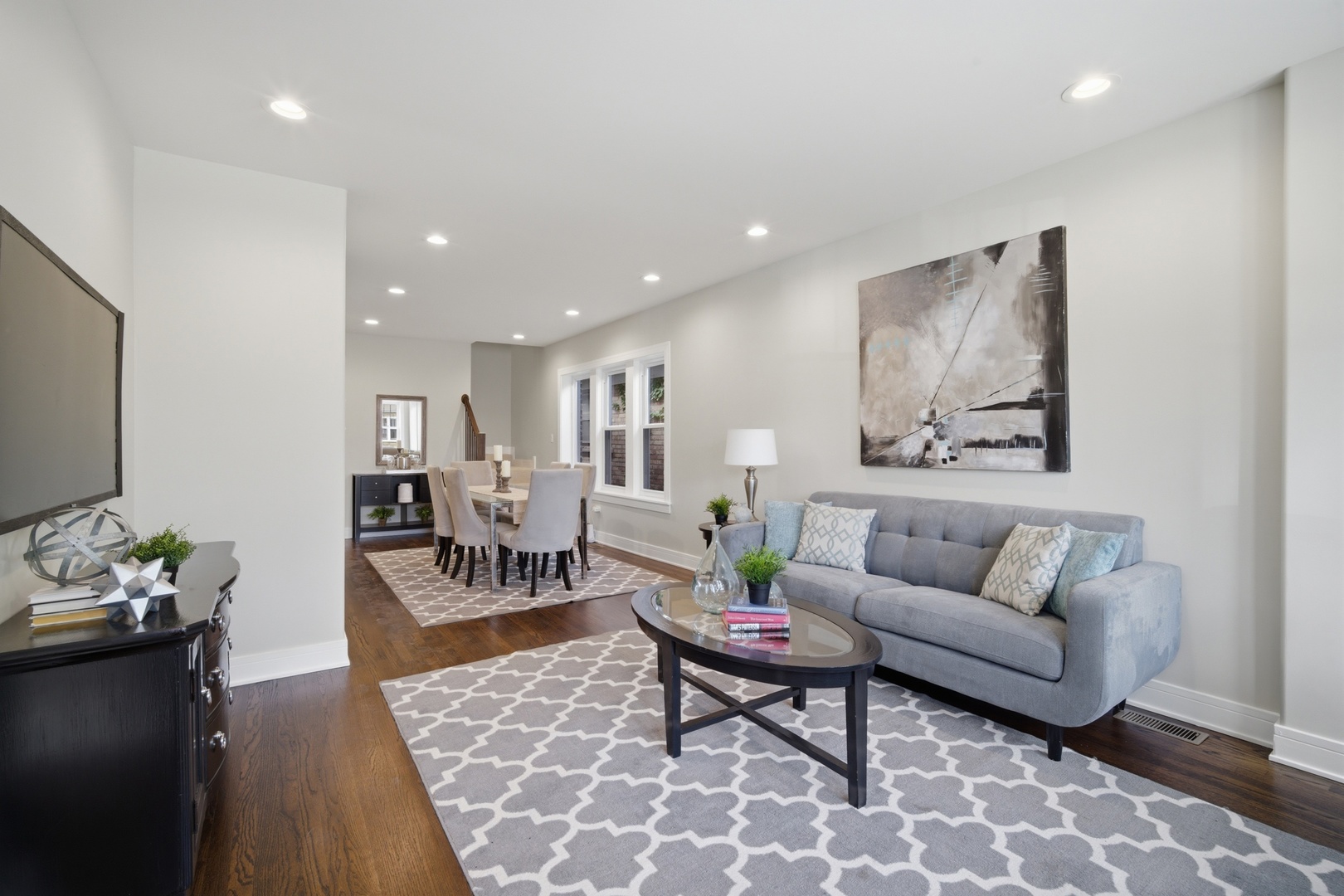 533 E 88 Place, Chicago, IL 60619