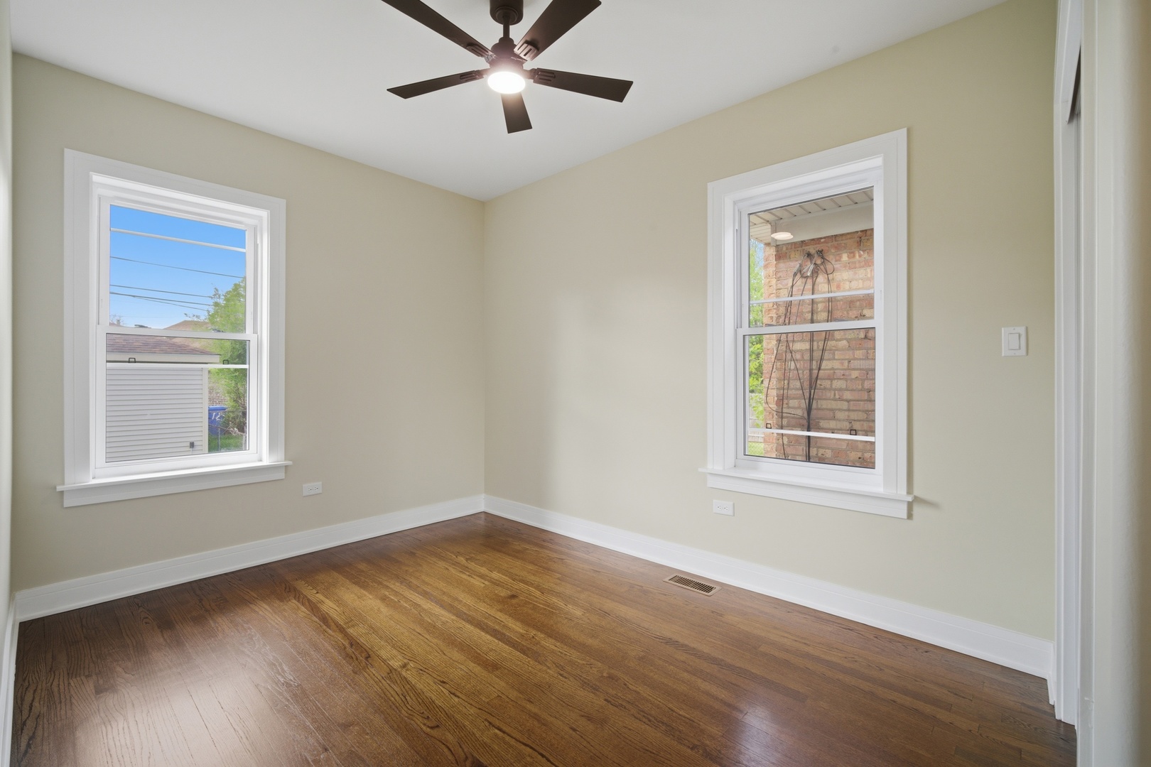 533 E 88 Place, Chicago, IL 60619