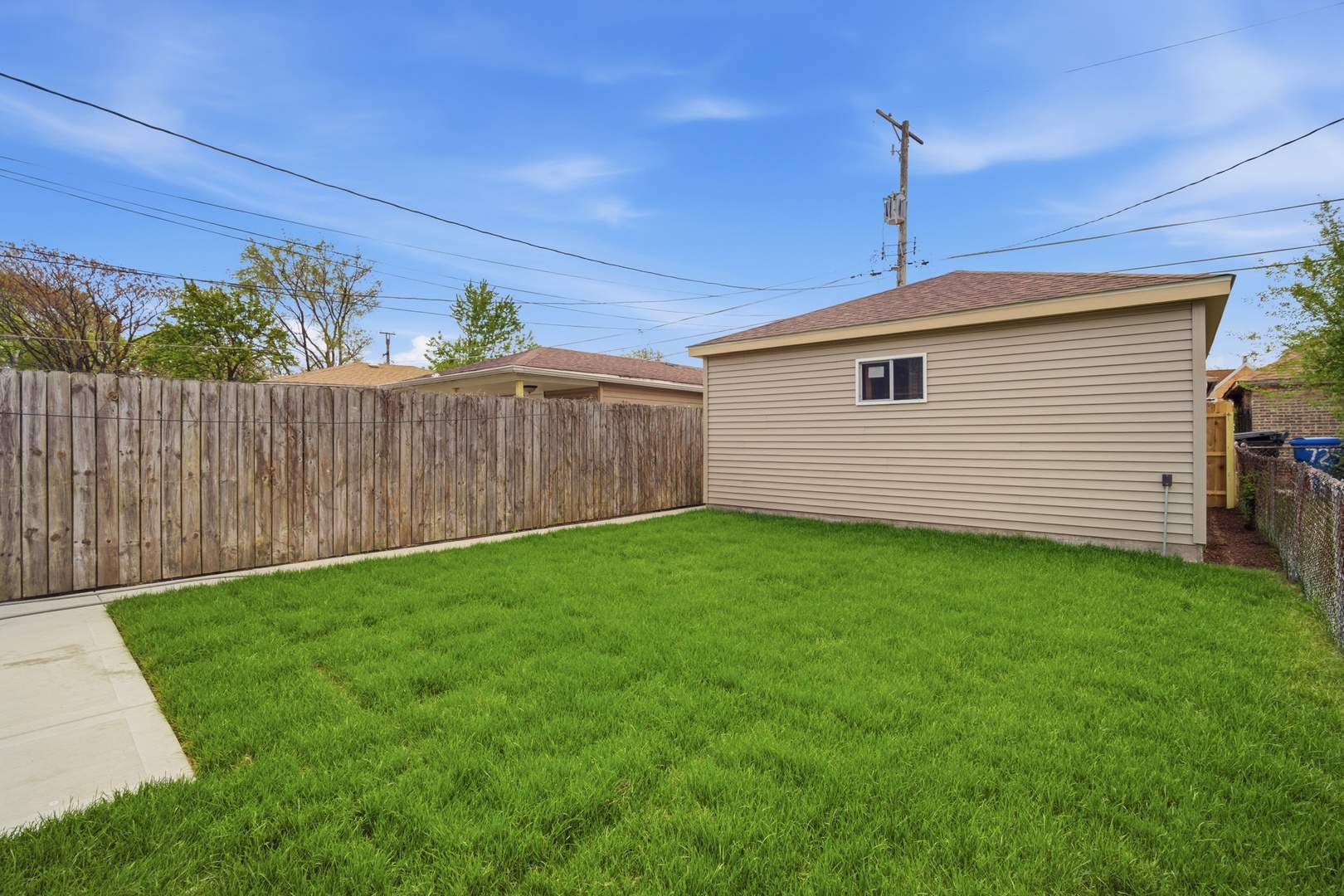 533 E 88 Place, Chicago, IL 60619