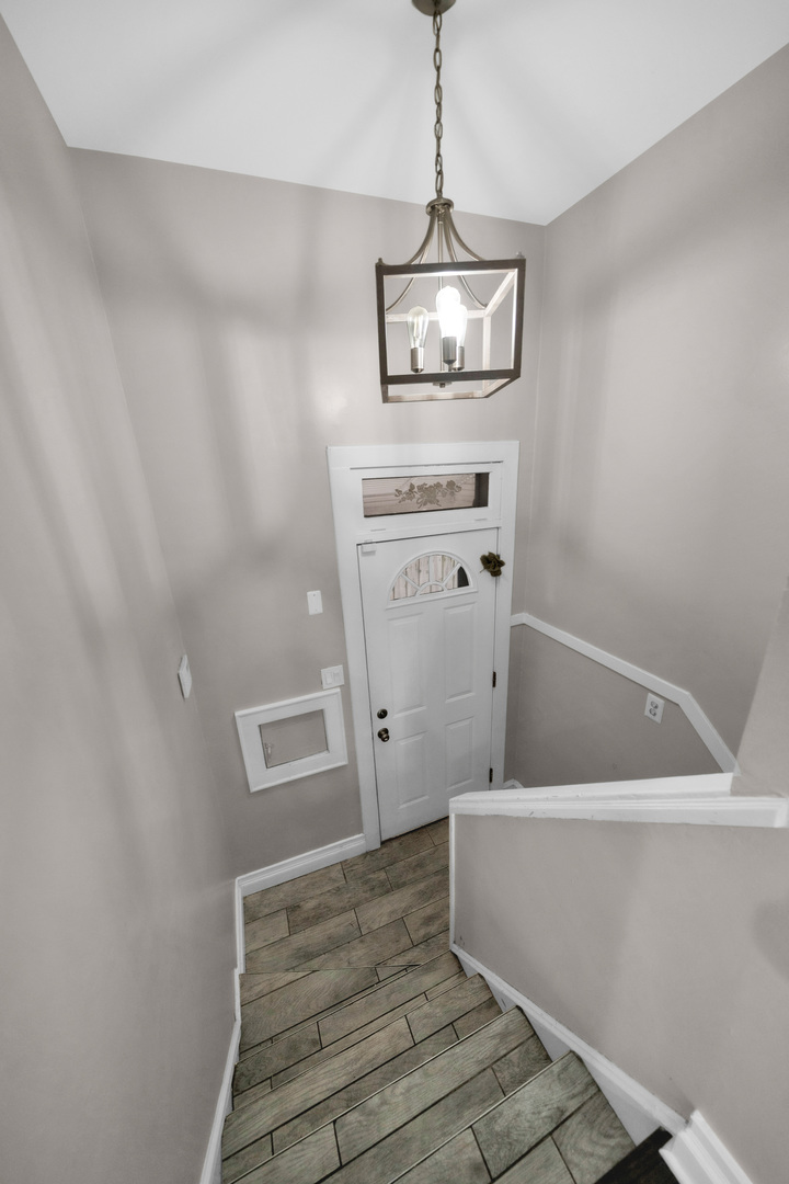 3359 N Oak Park Avenue, Chicago, IL 60634