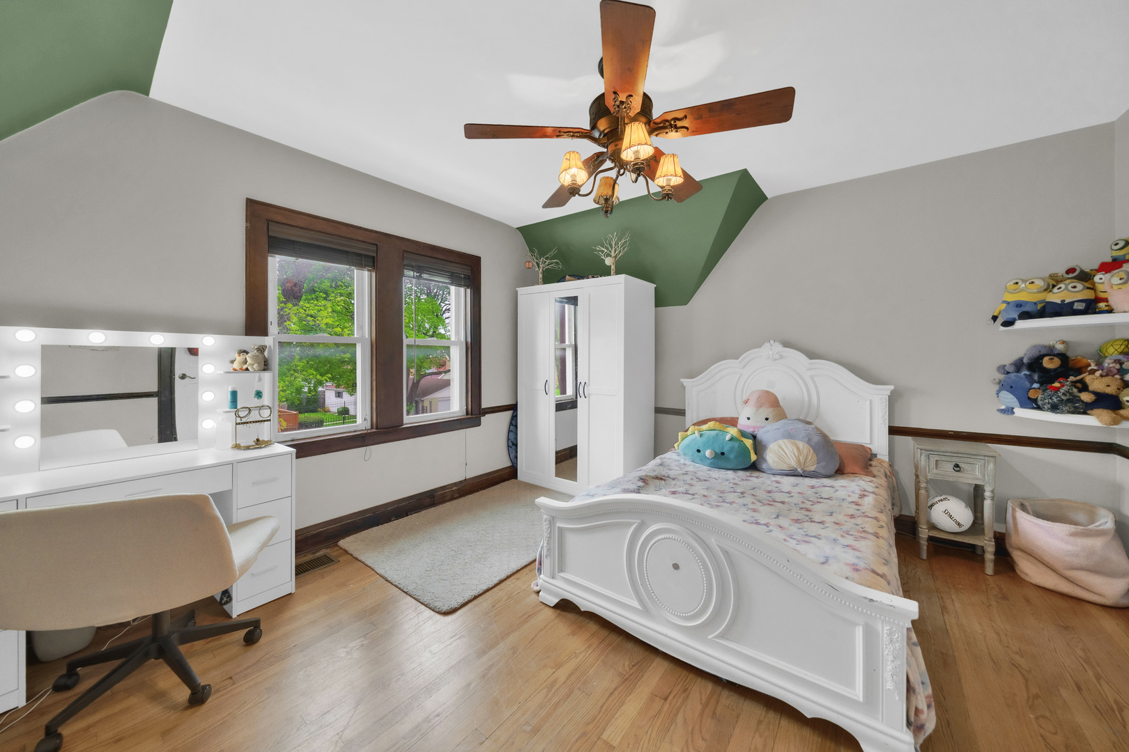 3359 N Oak Park Avenue, Chicago, IL 60634