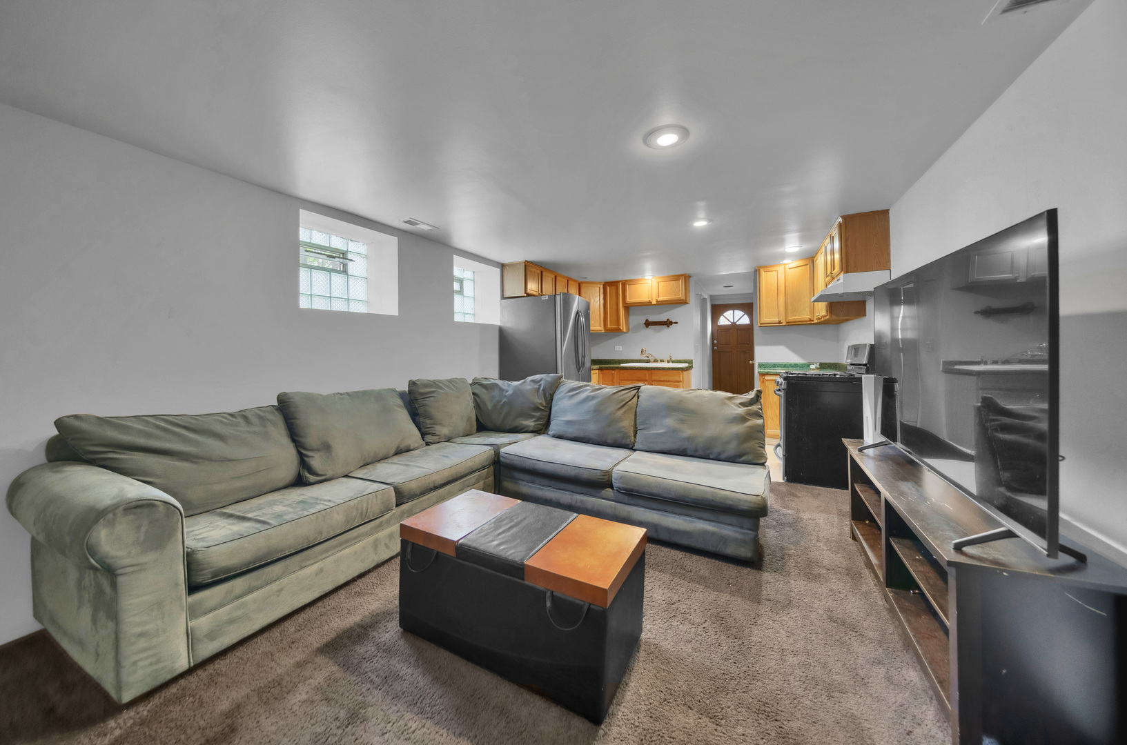 3359 N Oak Park Avenue, Chicago, IL 60634