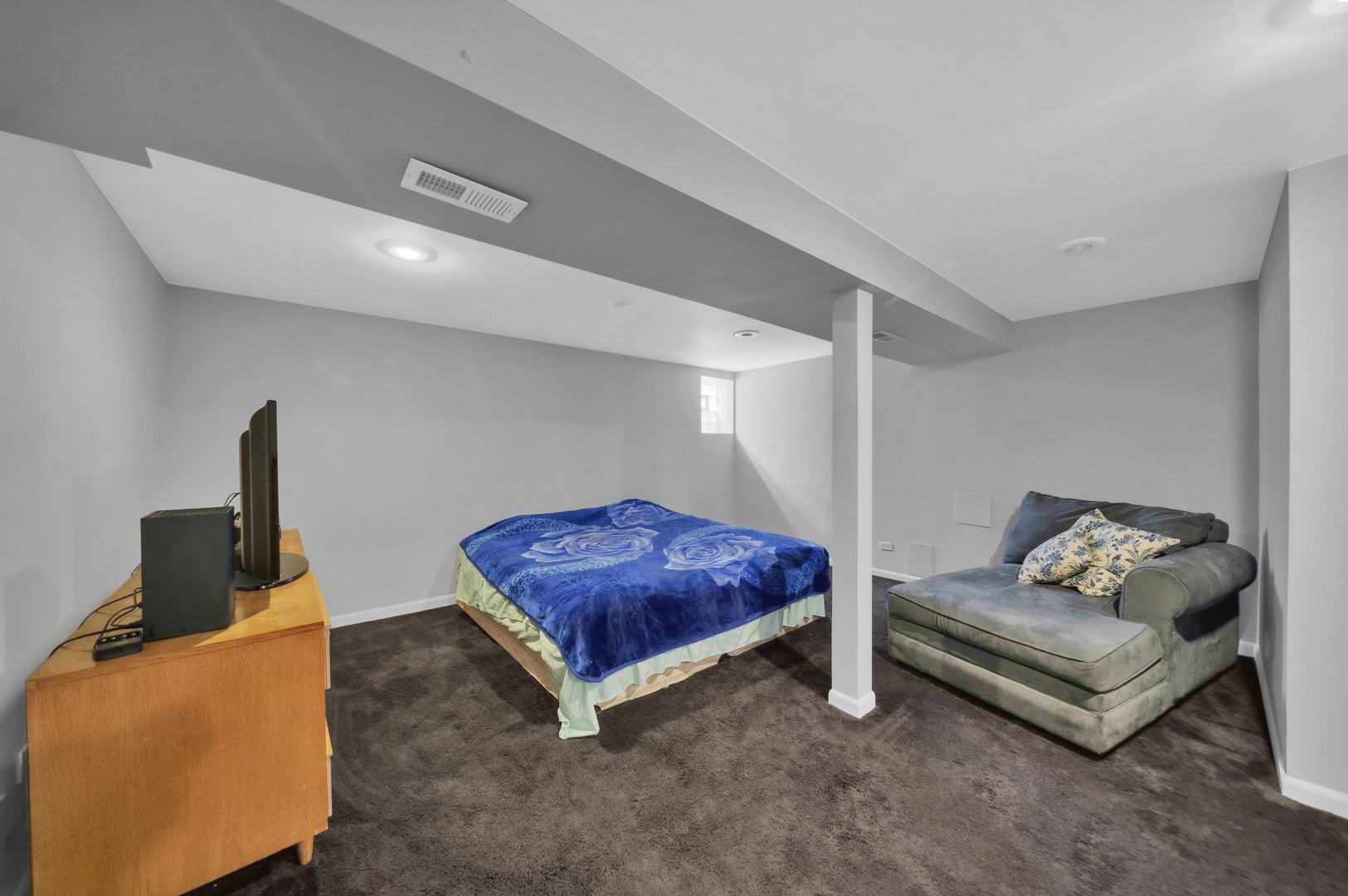 3359 N Oak Park Avenue, Chicago, IL 60634