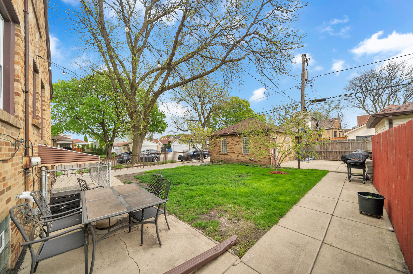 3359 N Oak Park Avenue, Chicago, IL 60634