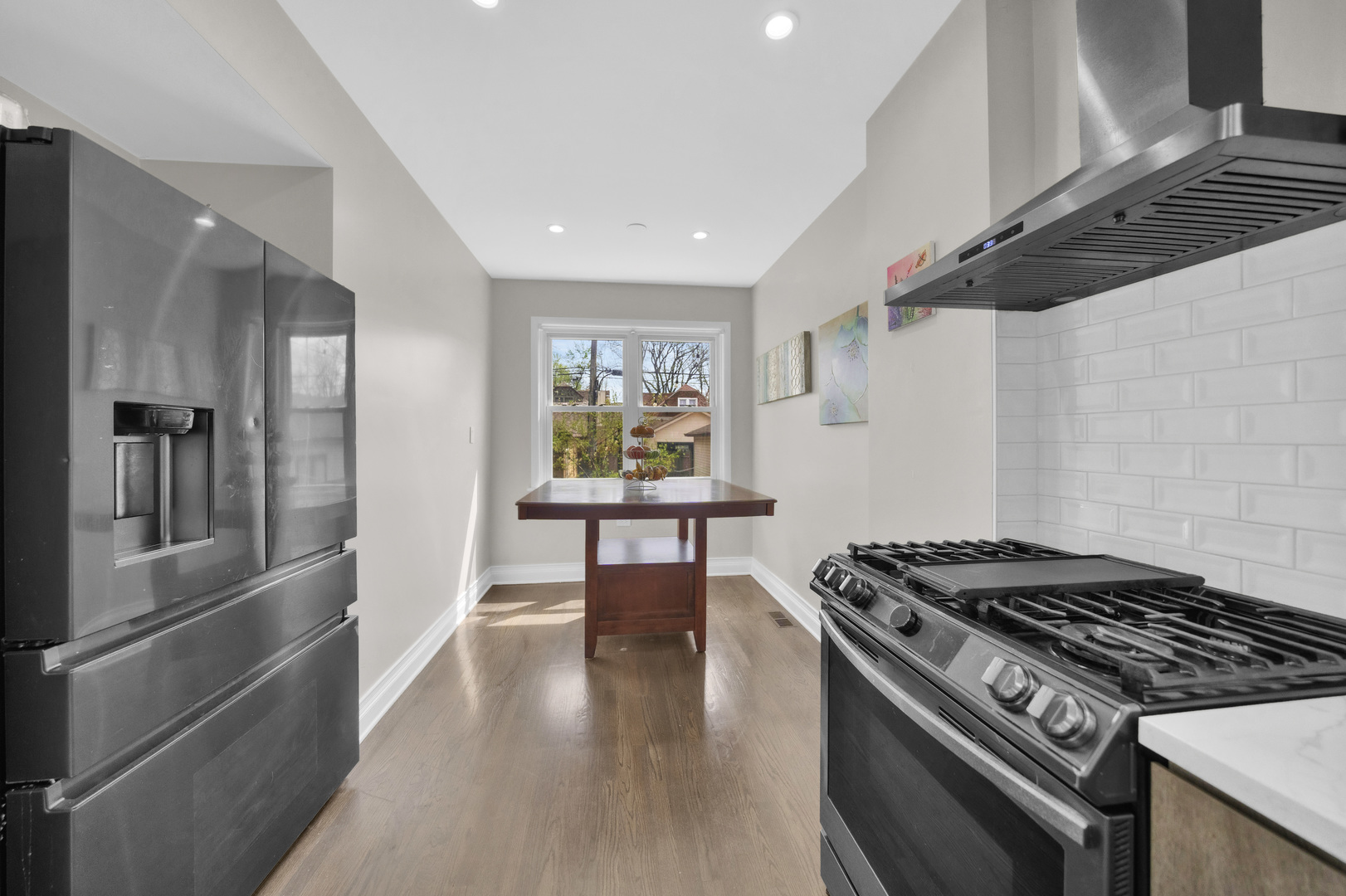 3359 N Oak Park Avenue, Chicago, IL 60634