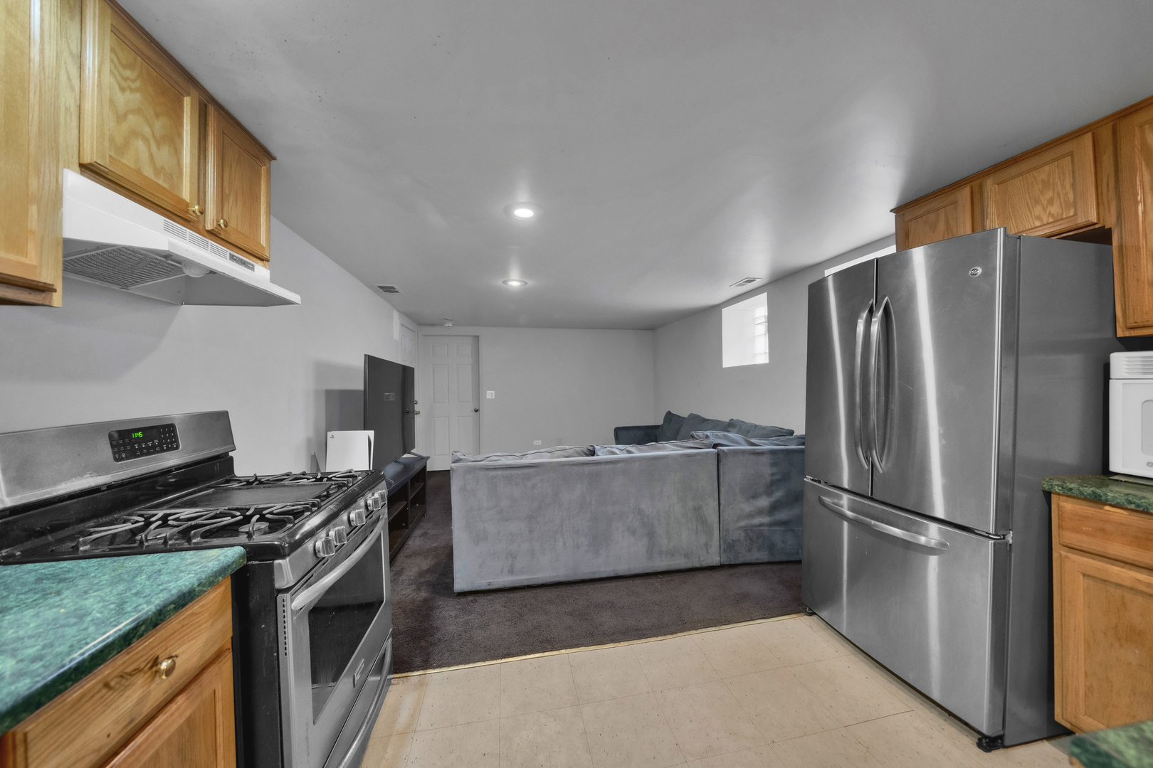 3359 N Oak Park Avenue, Chicago, IL 60634