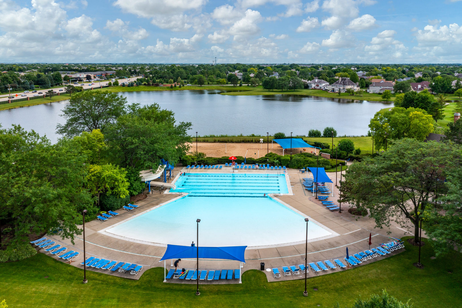 4042 Broadmoor Circle, Naperville, IL 60564
