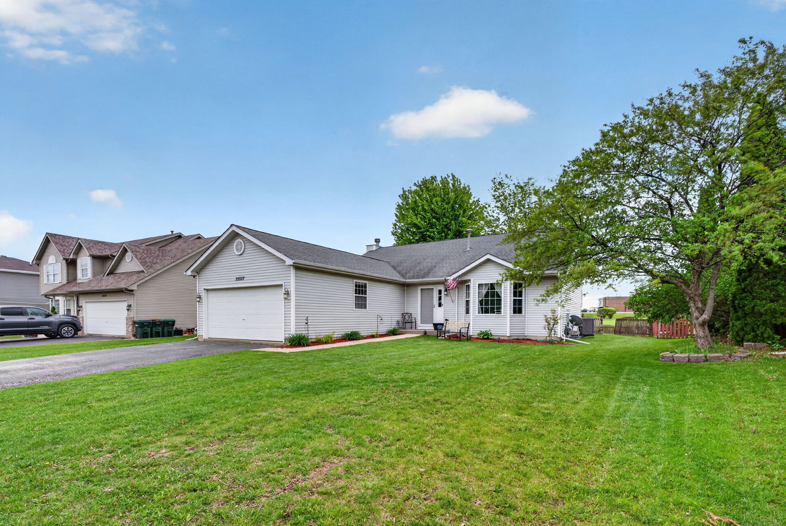 25557 S Mallard Drive, Channahon, IL 60410