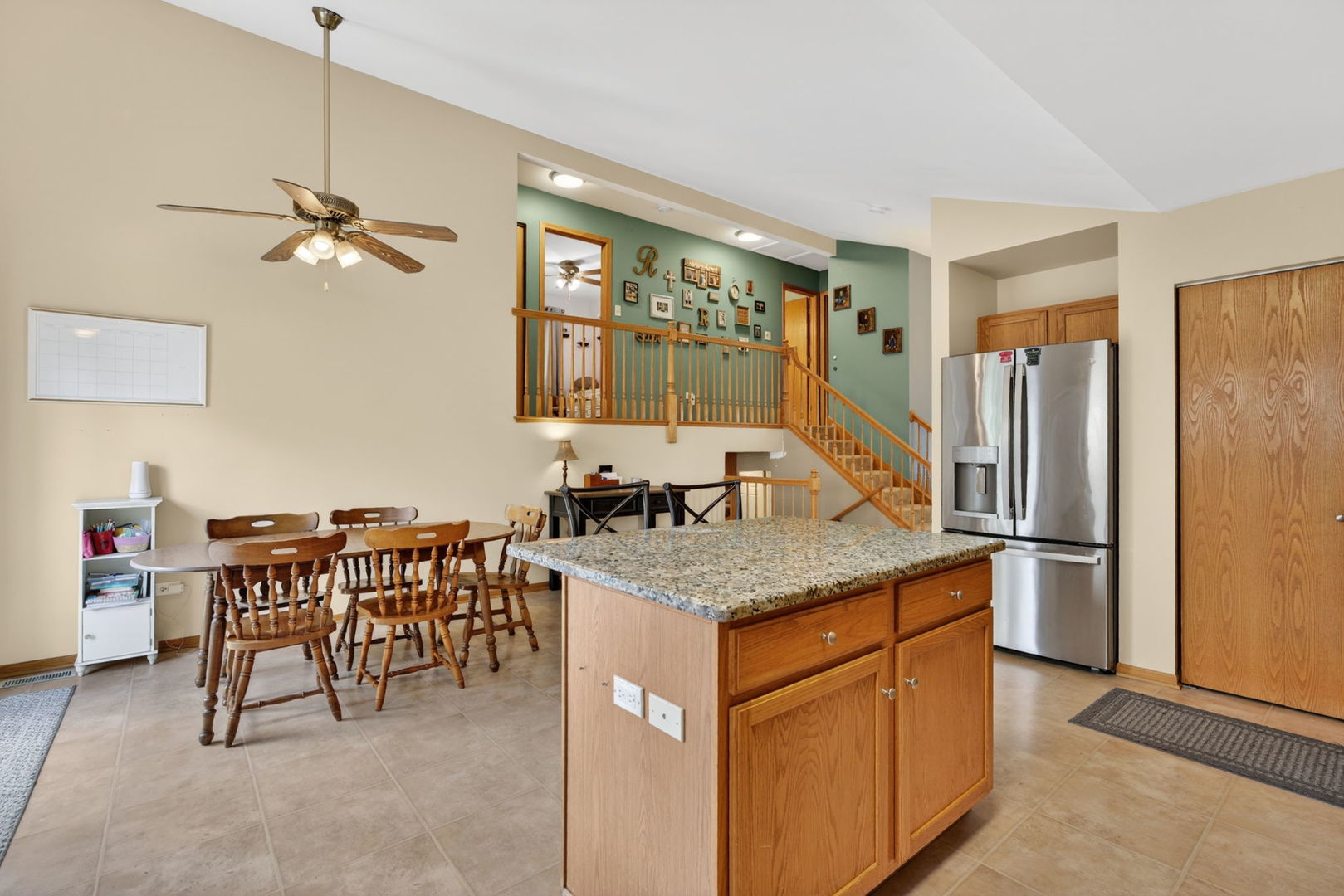 25557 S Mallard Drive, Channahon, IL 60410