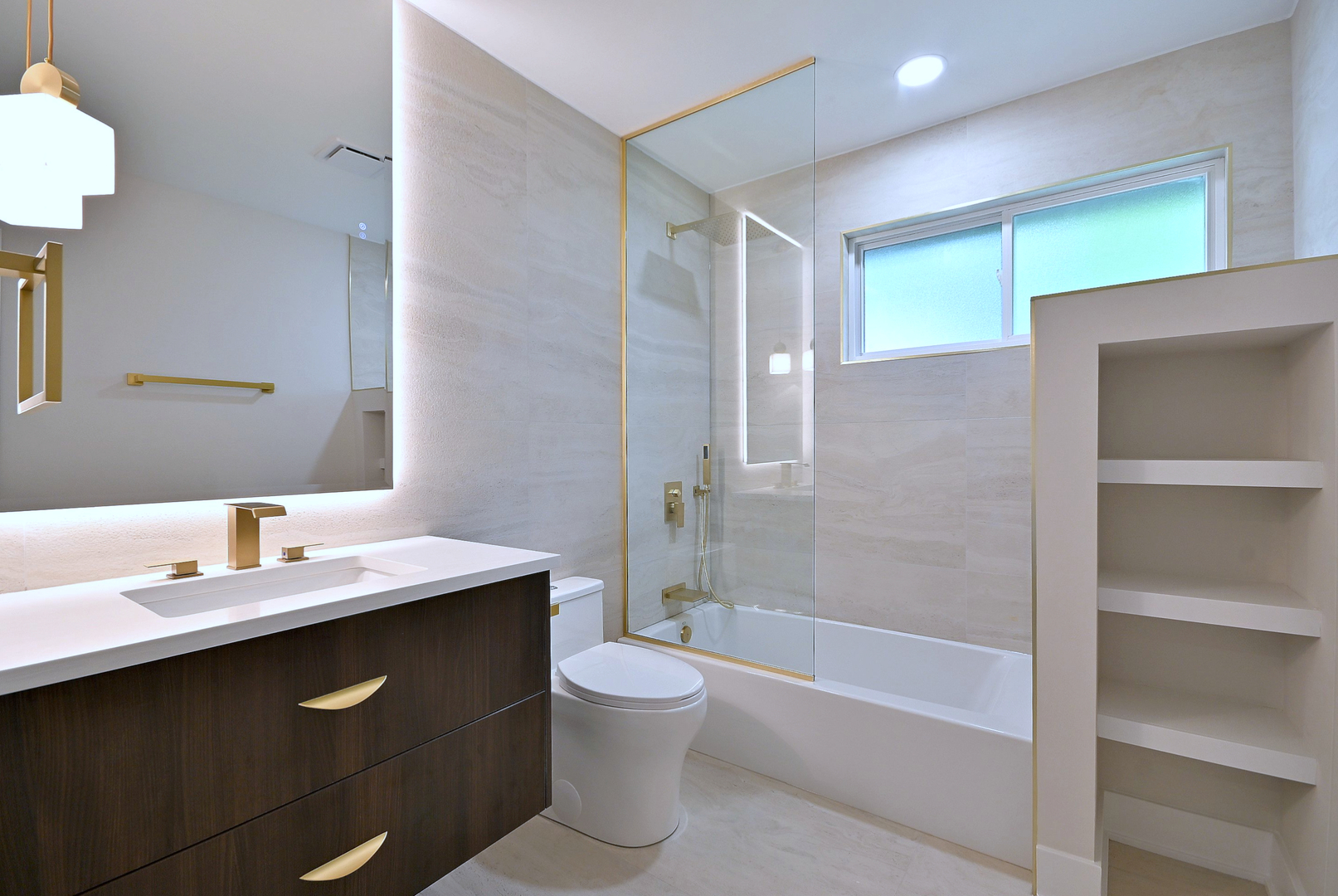 453 N West Avenue, Elmhurst, IL 60126