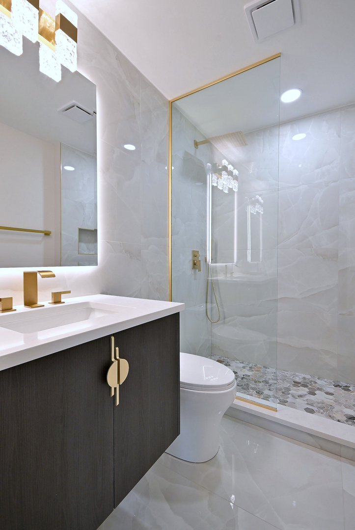 453 N West Avenue, Elmhurst, IL 60126