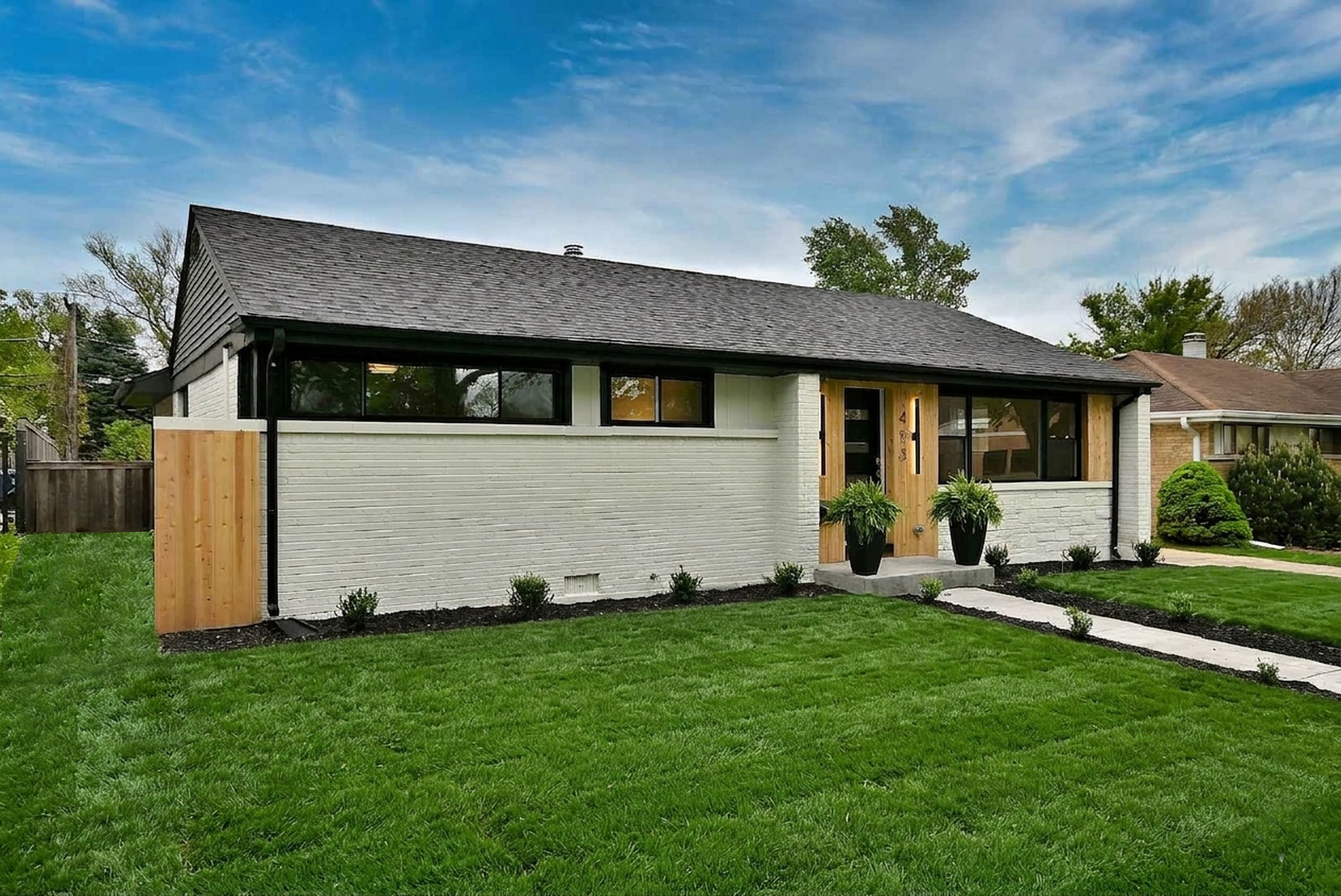 453 N West Avenue, Elmhurst, IL 60126