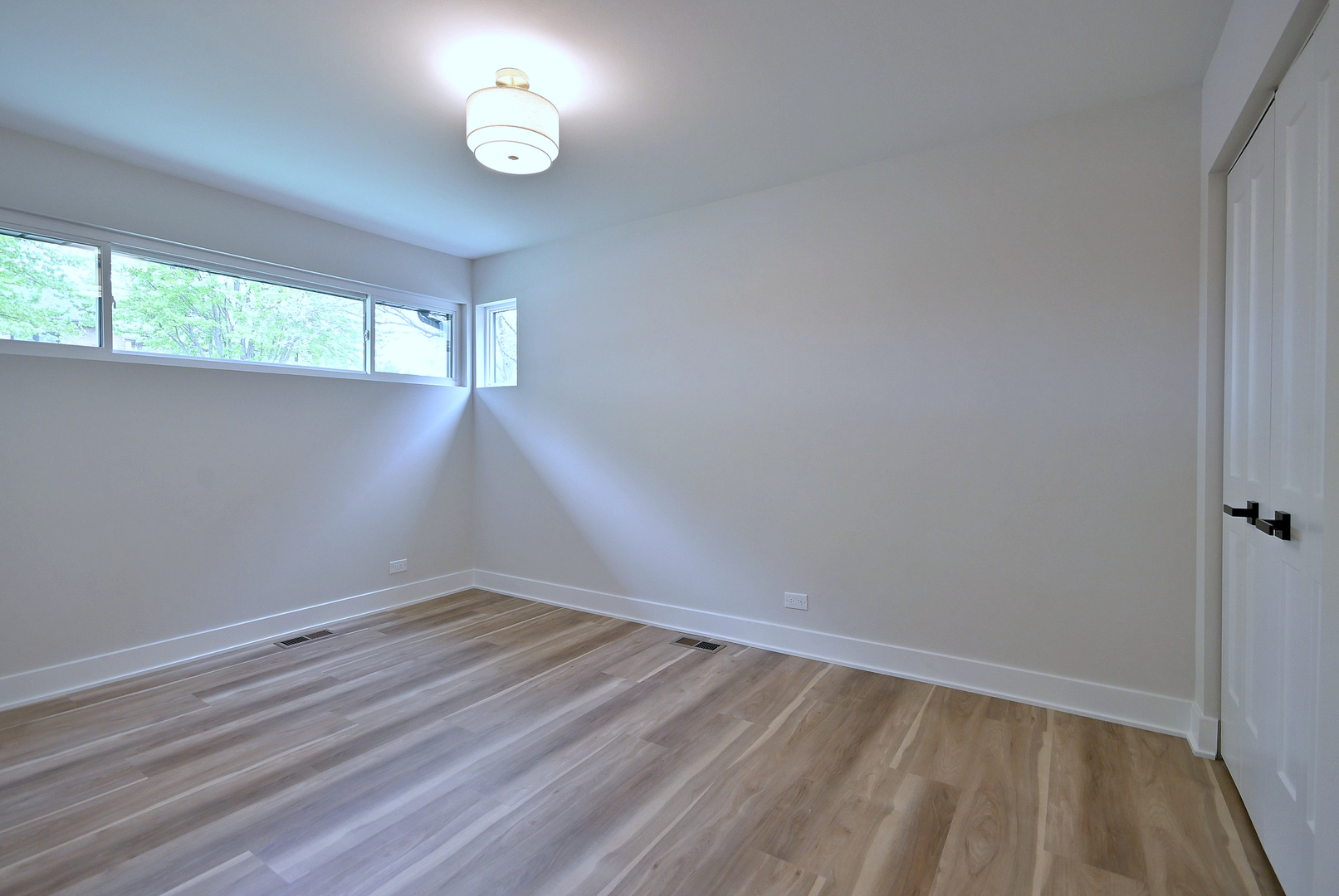 453 N West Avenue, Elmhurst, IL 60126