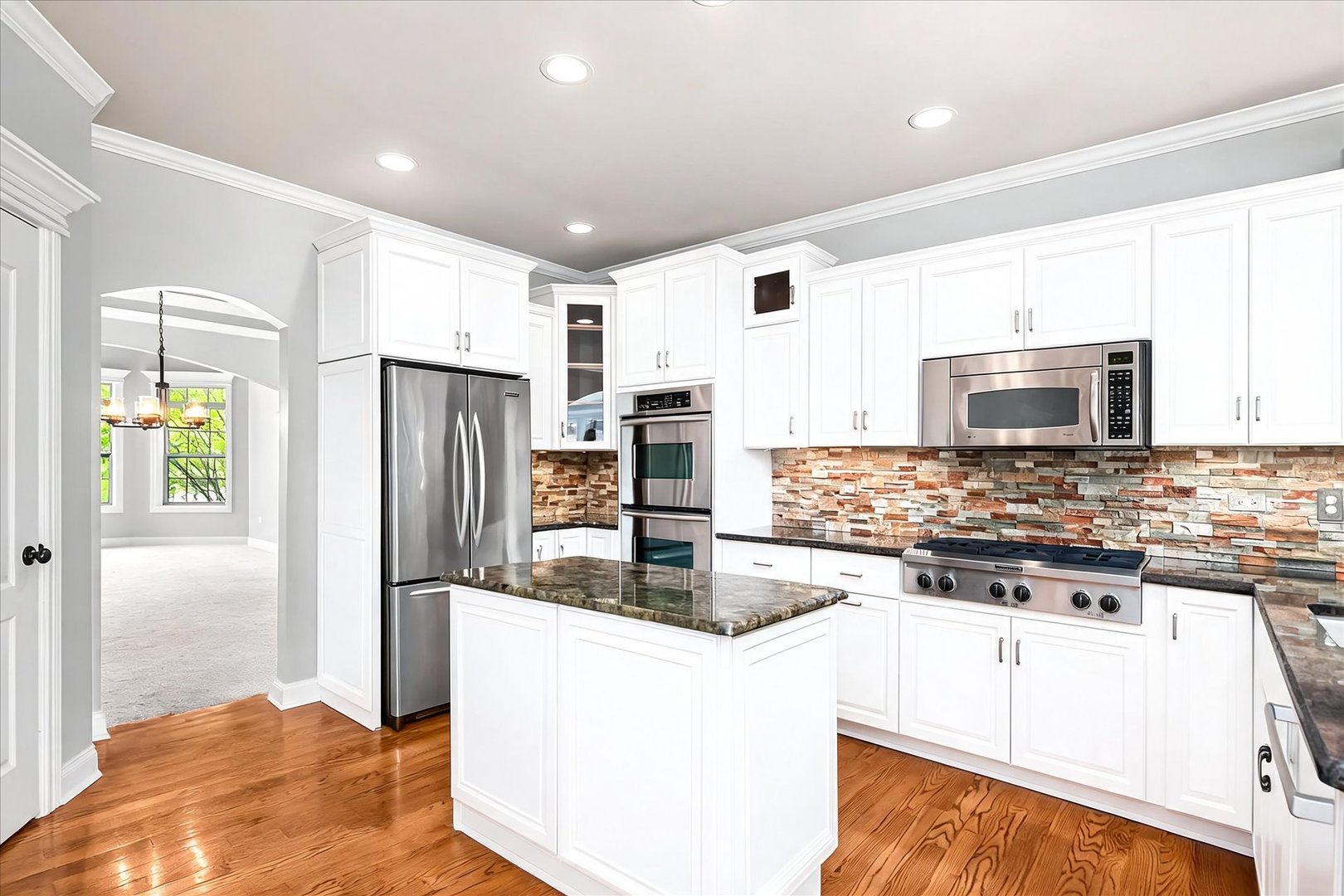 3712 Ryder Court, Naperville, IL 60564