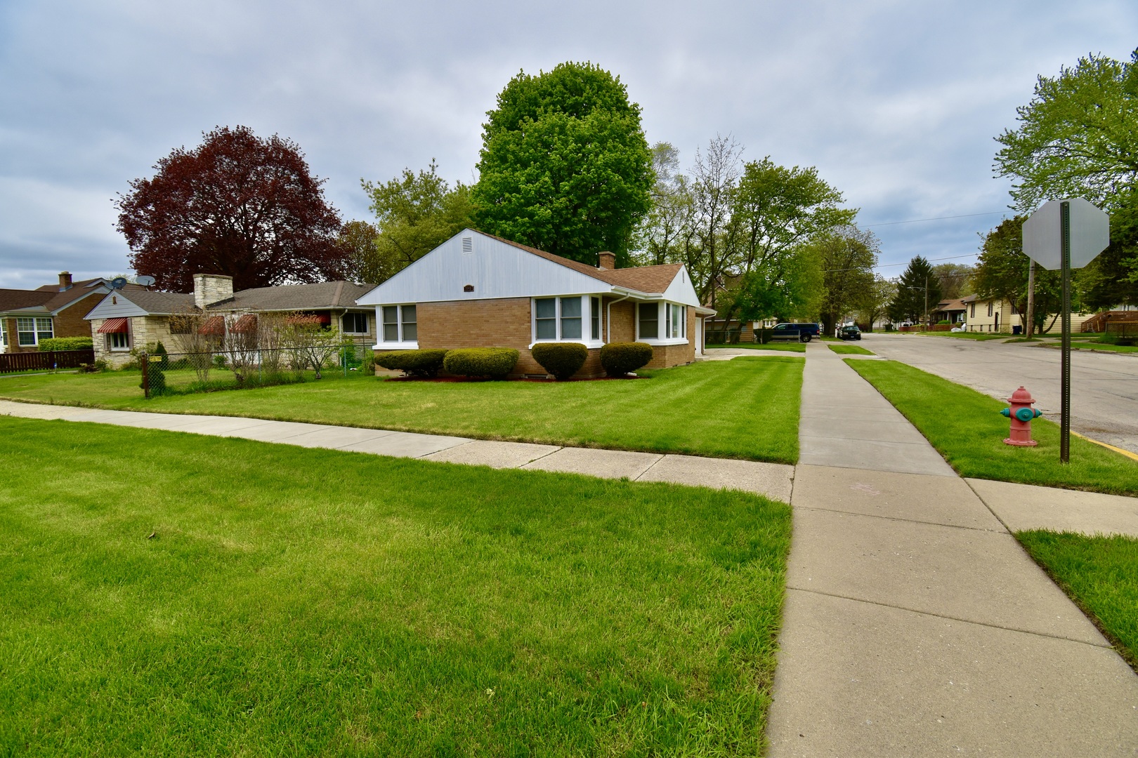 1645 Jackson Street, North Chicago, IL 60064