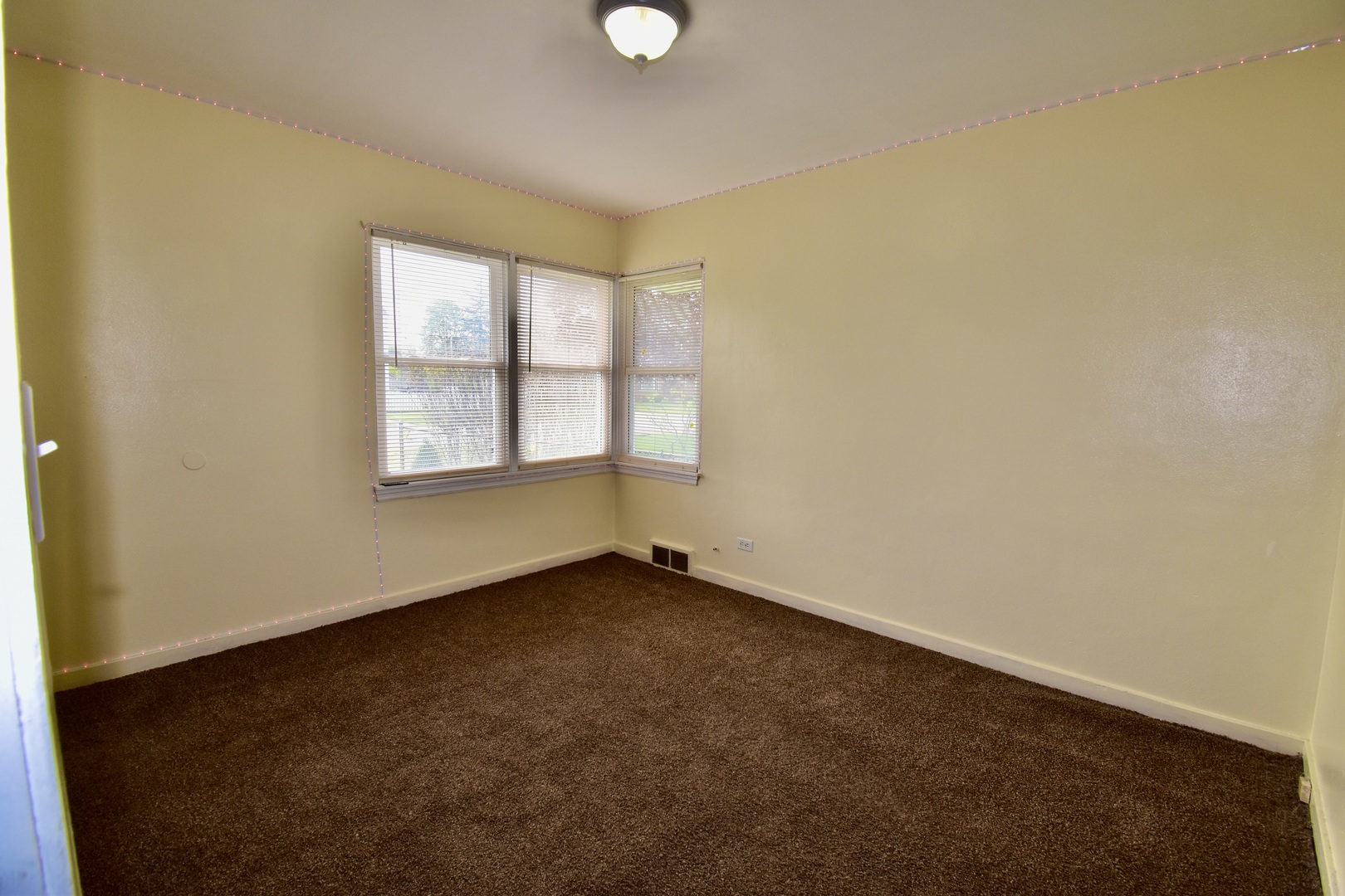 1645 Jackson Street, North Chicago, IL 60064