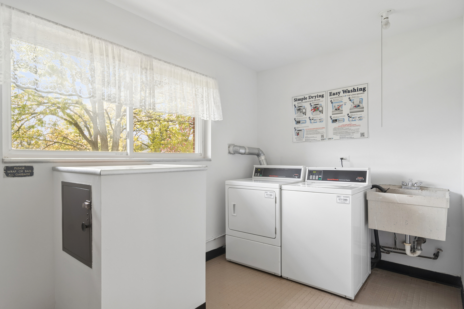 2407 E Olive Street #2F, Arlington Heights, IL 60004