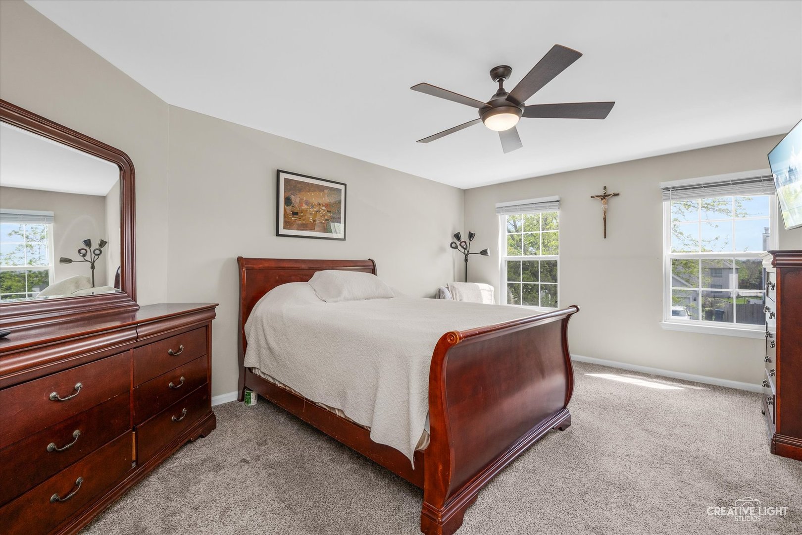 2844 Bluewater Circle, Naperville, IL 60564