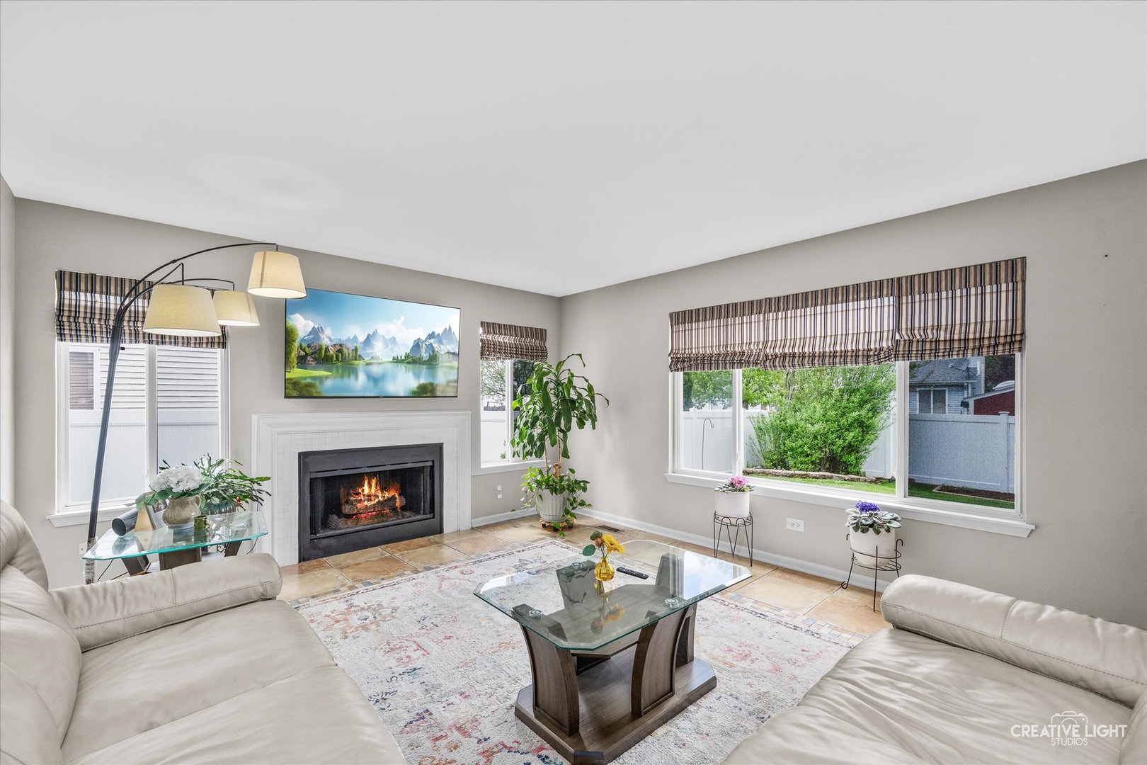 2844 Bluewater Circle, Naperville, IL 60564