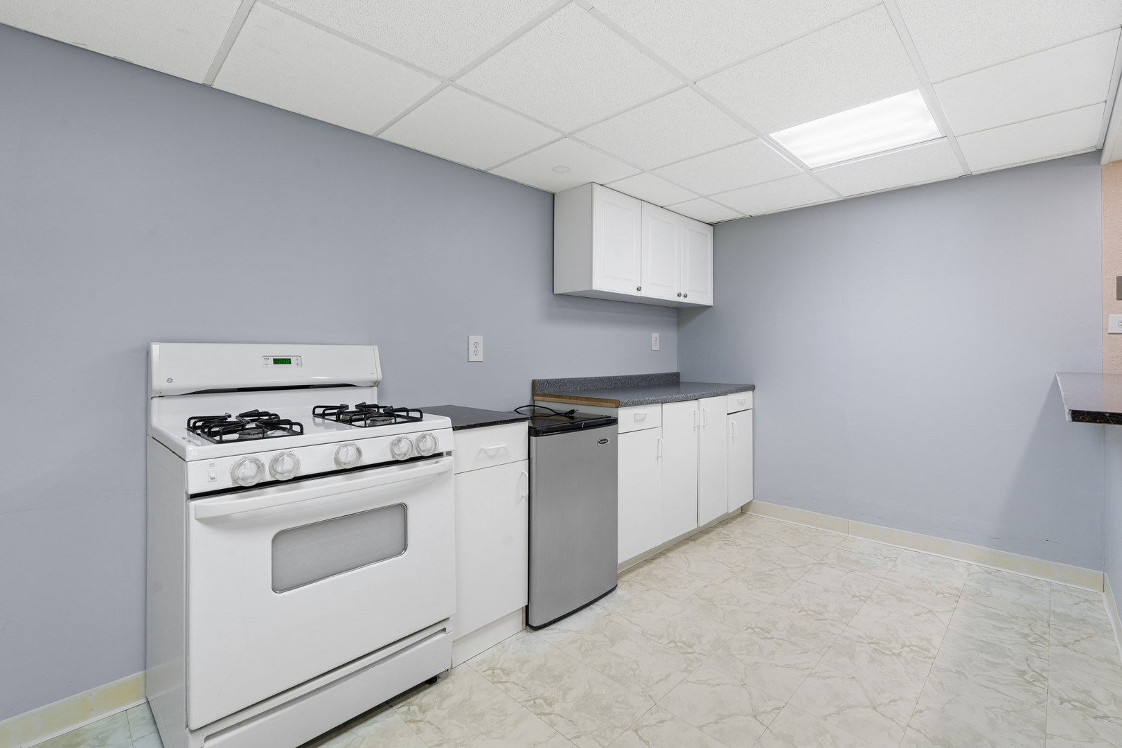 8592 Tullamore Drive, Tinley Park, IL 60487