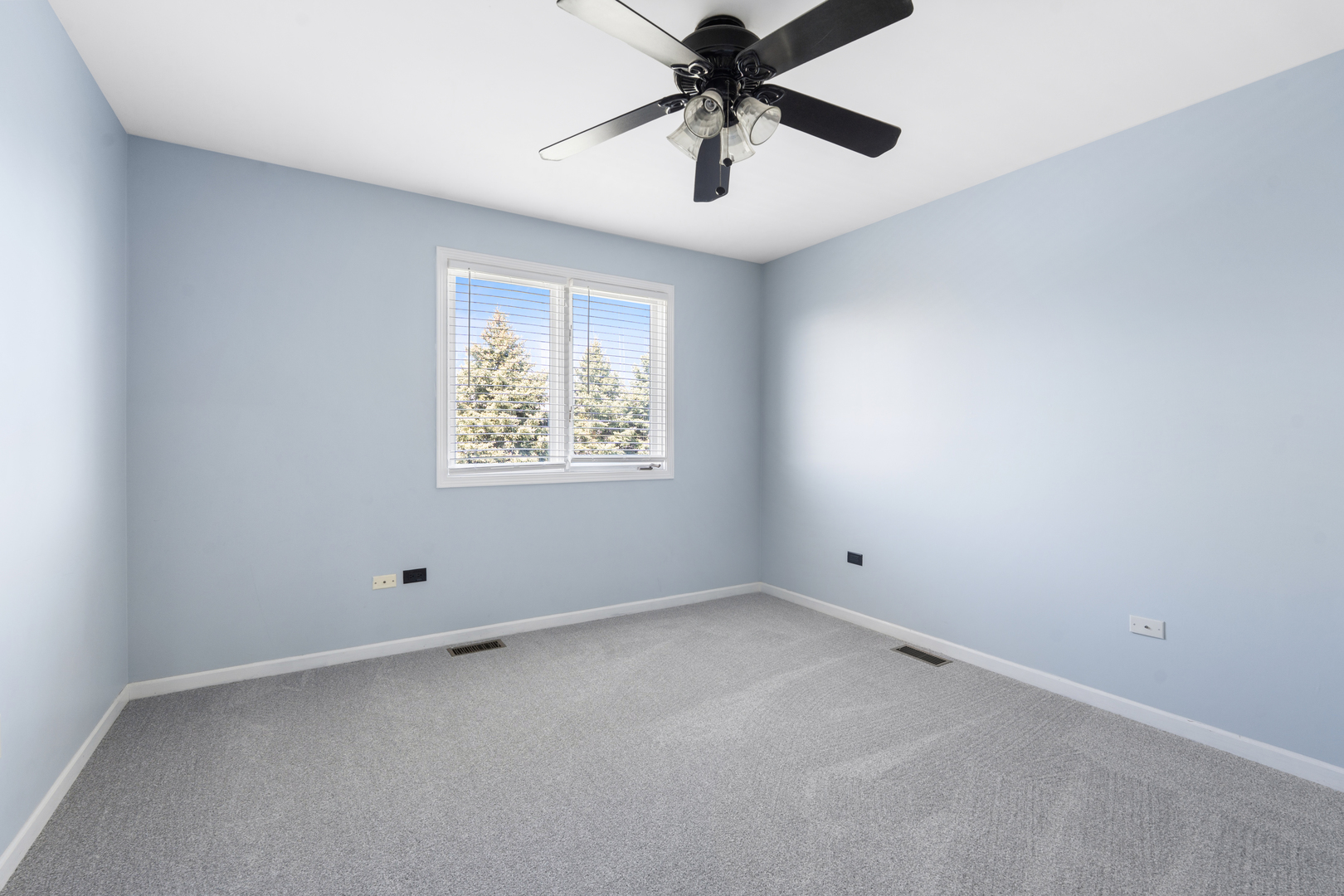 8592 Tullamore Drive, Tinley Park, IL 60487