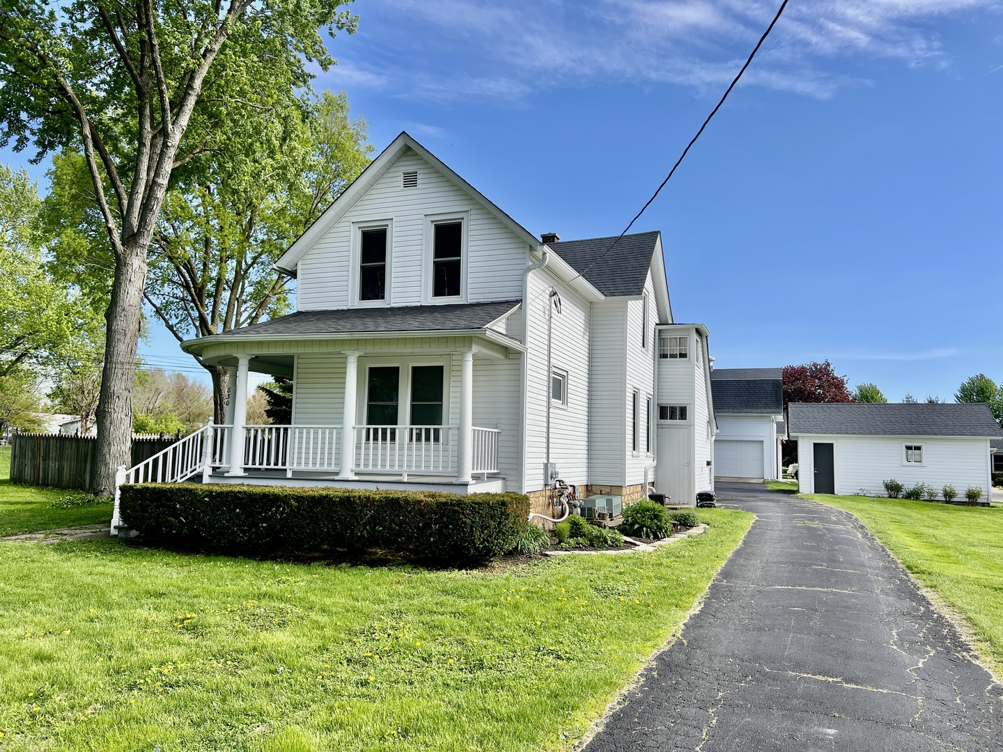 830 Garfield Avenue #UP, Batavia, IL 60510