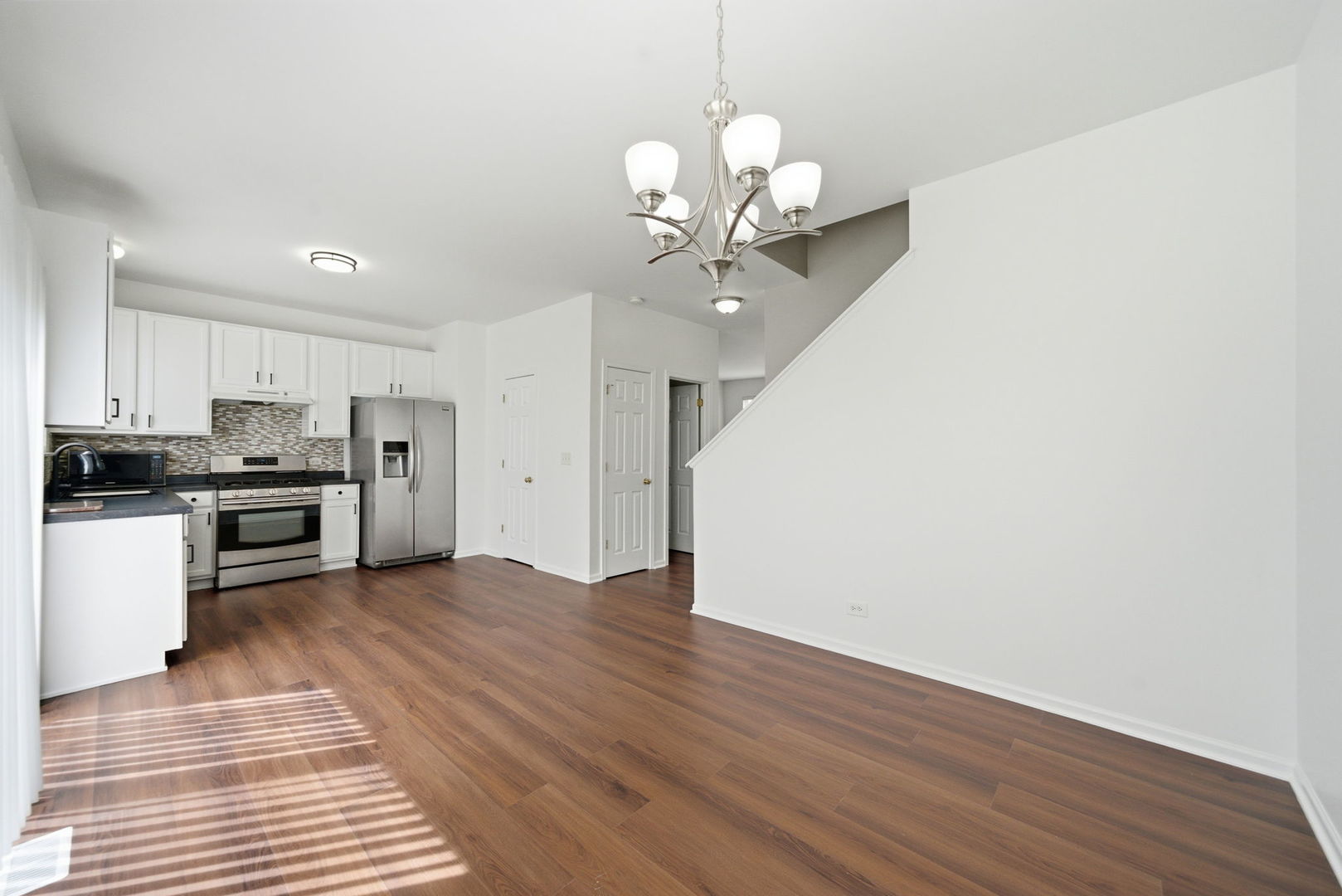 1854 Fredericksburg Lane, Aurora, IL 60503