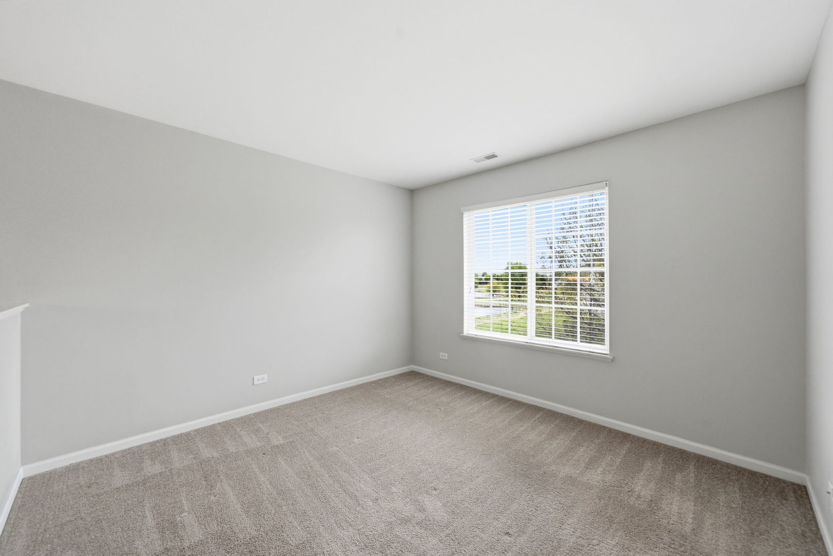 1854 Fredericksburg Lane, Aurora, IL 60503