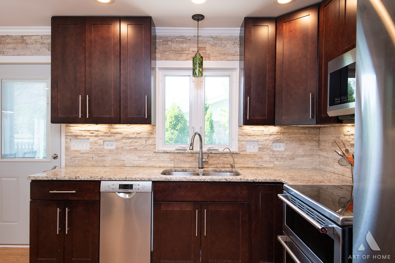 603 JOHN Court, Schaumburg, IL 60193